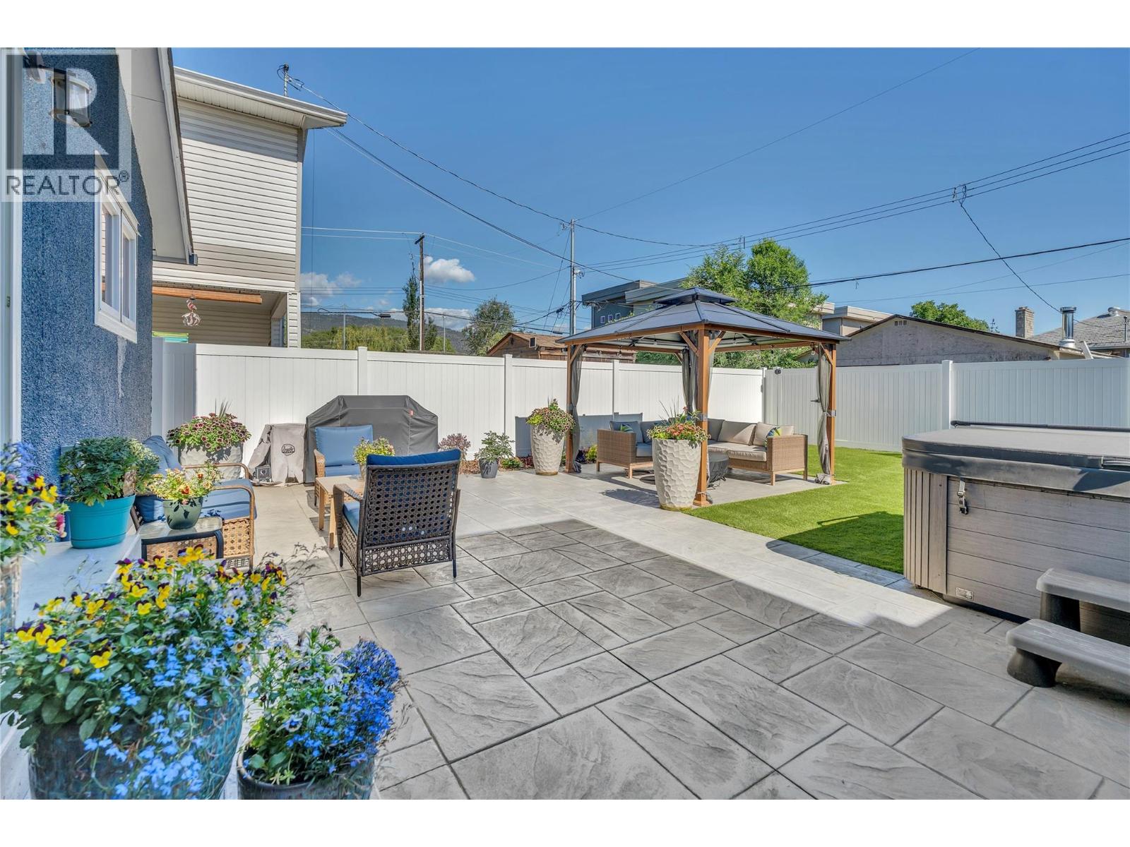 787 Kamloops Avenue Property Photo 29