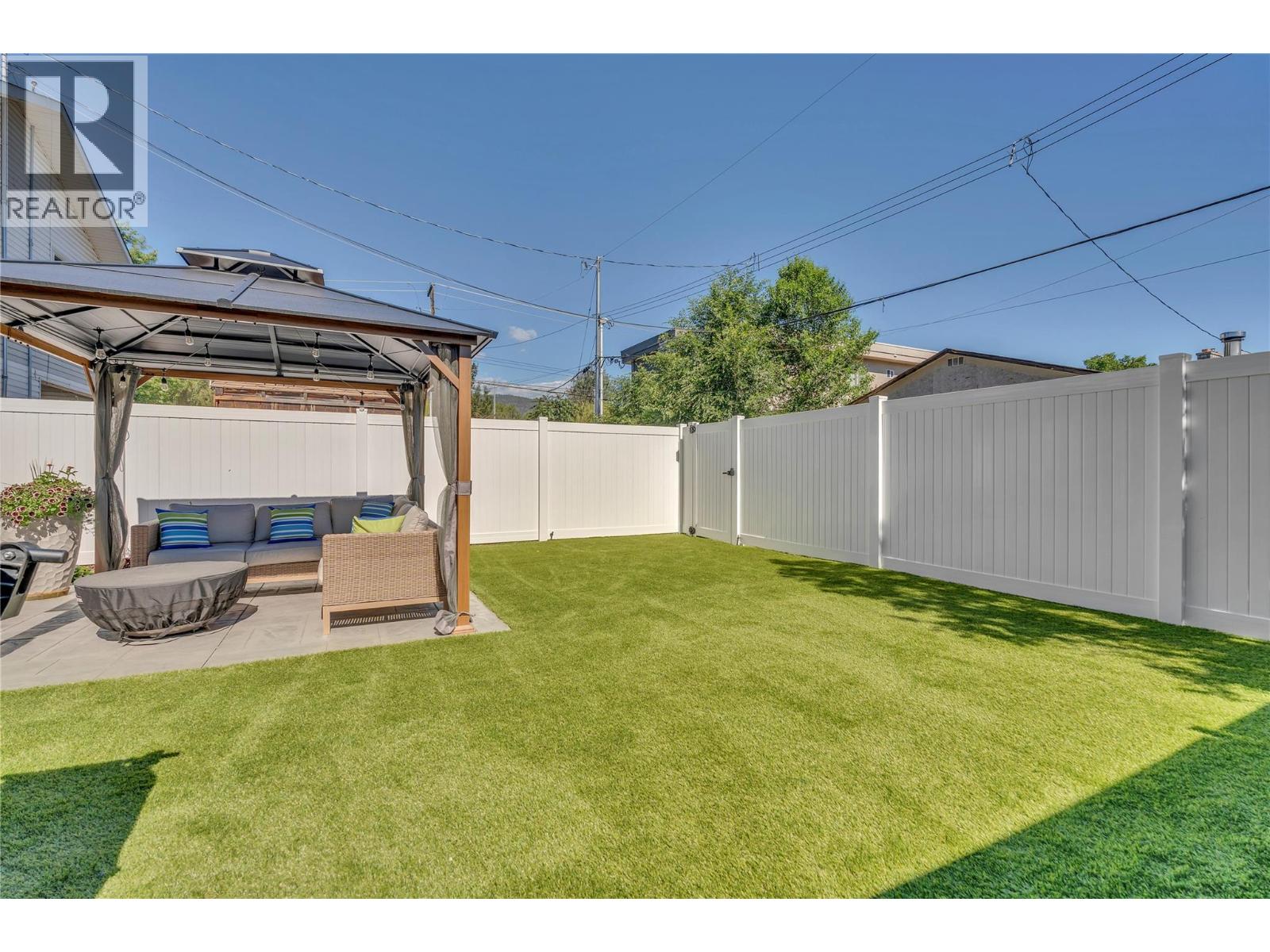 787 Kamloops Avenue Property Photo 35