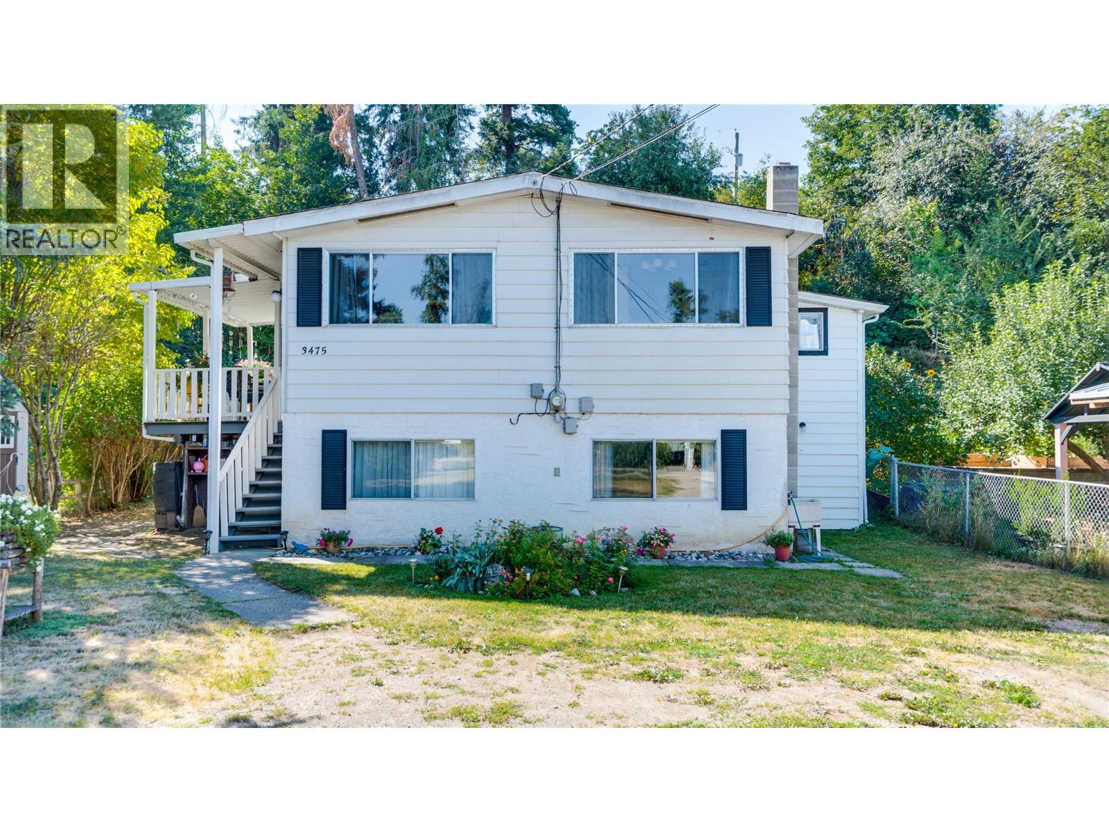 3475 Jackson Avenue Property Photo 2