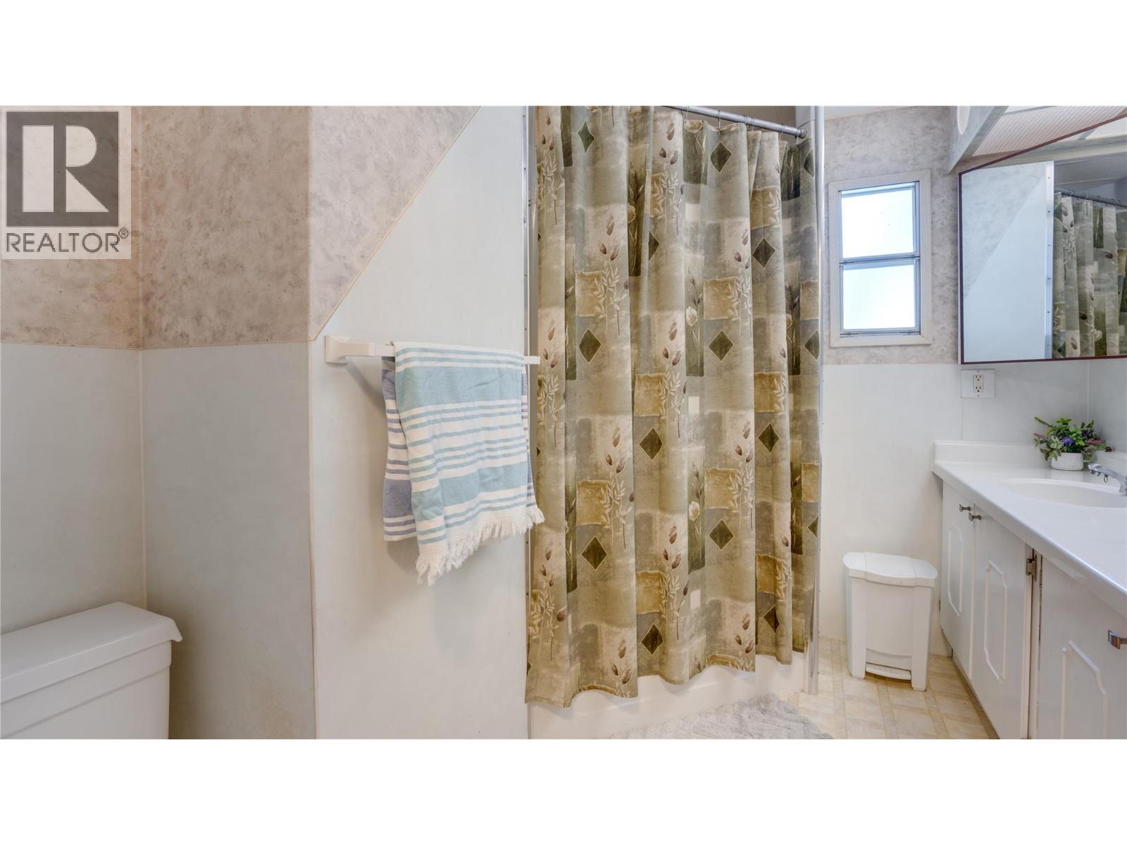 3475 Jackson Avenue Property Photo 27