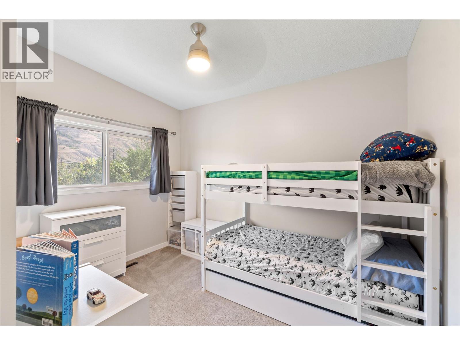 811 Sumac Place Property Photo 13