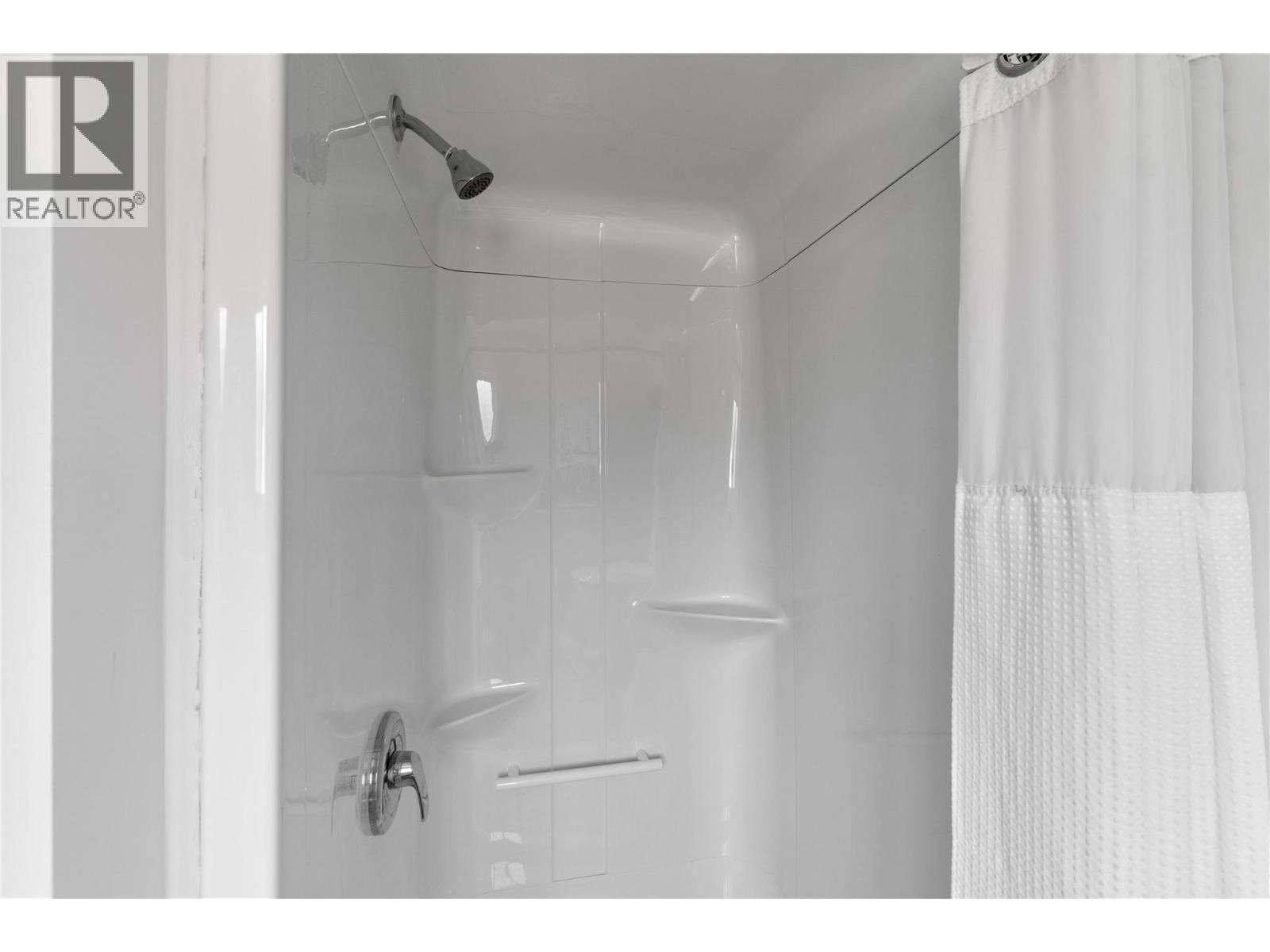 811 Sumac Place Property Photo 18