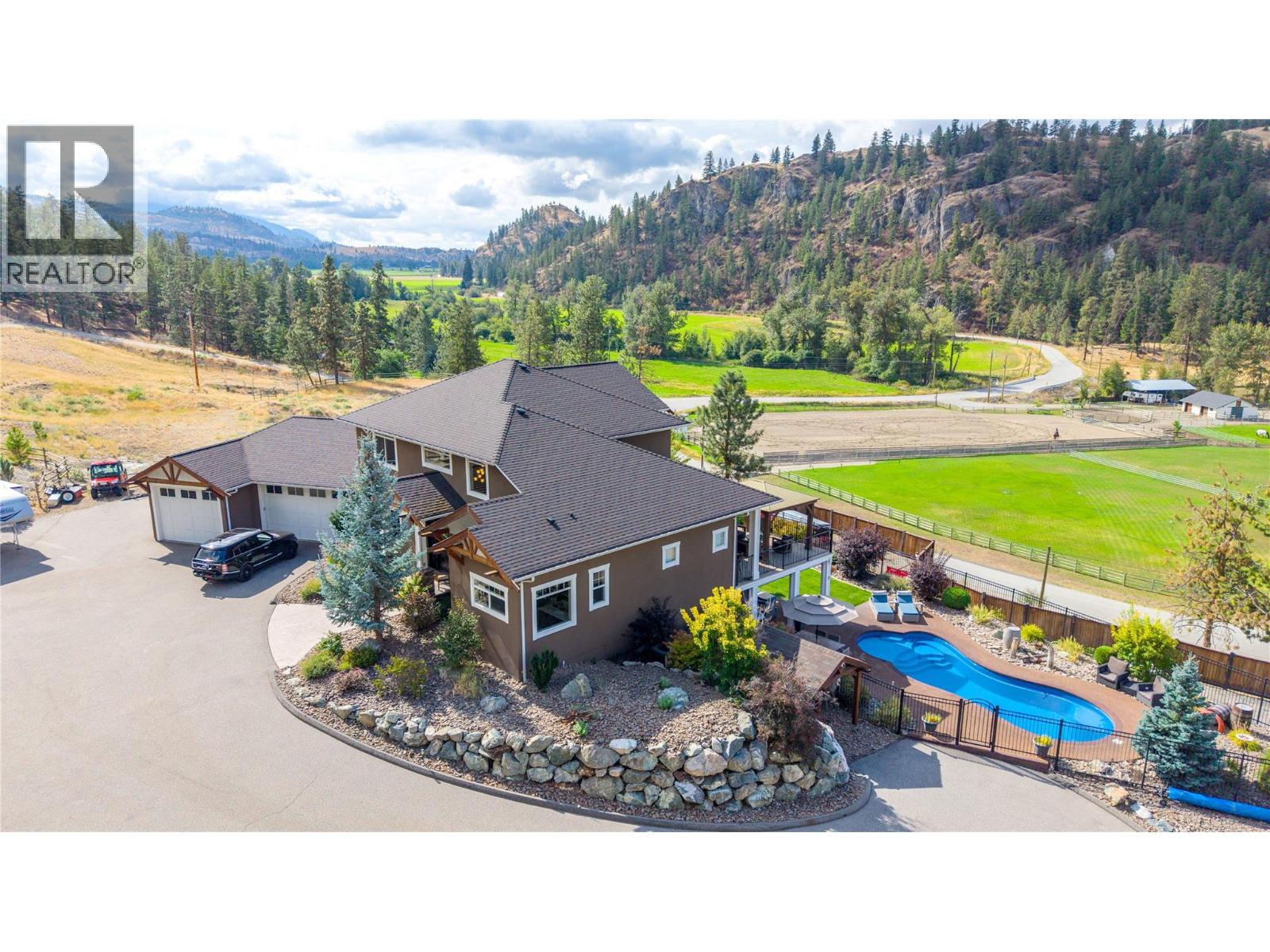 3789 Mclean Creek Road Property Photo 1