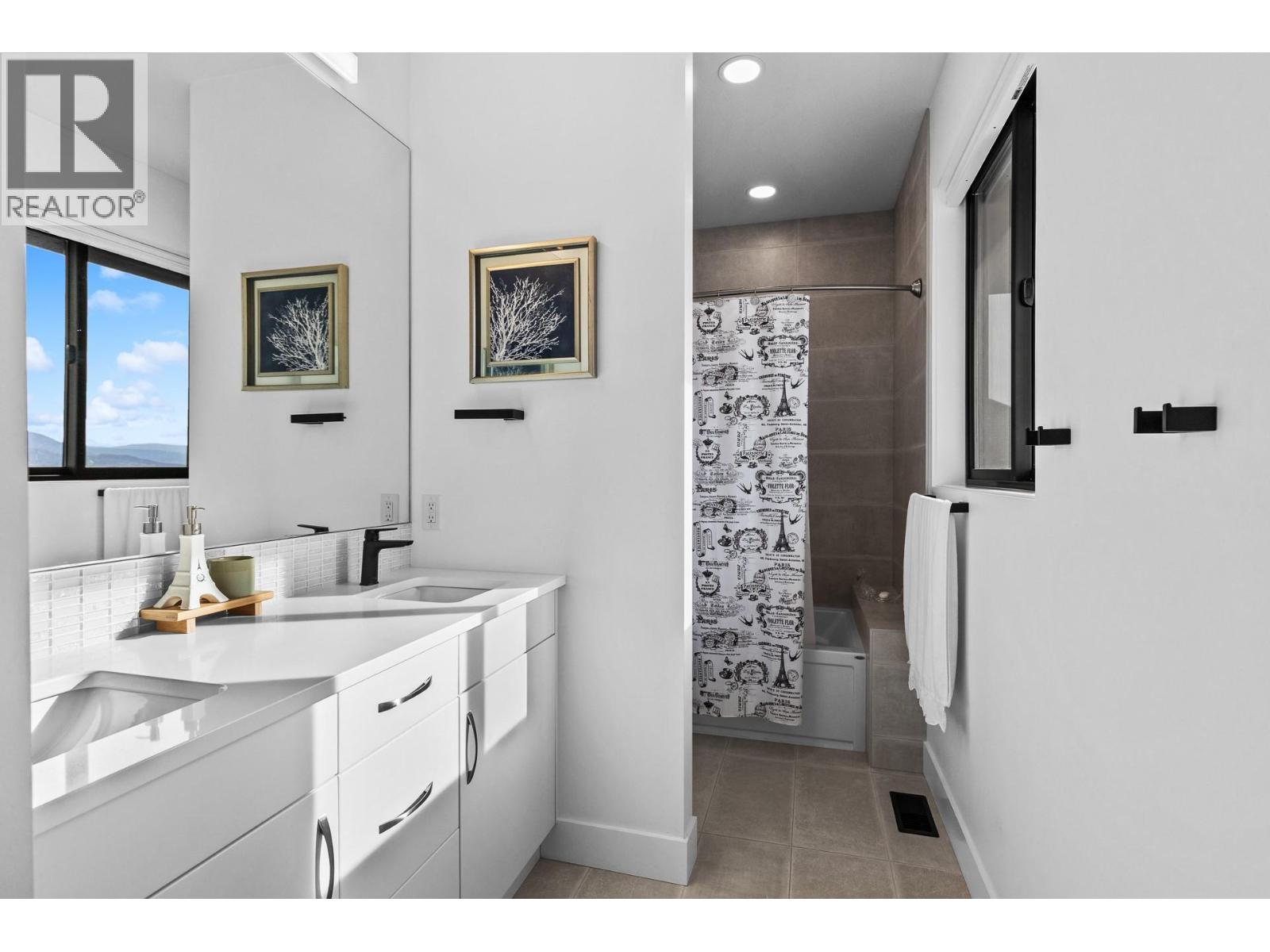 1539 Rocky Point Drive Property Photo 47