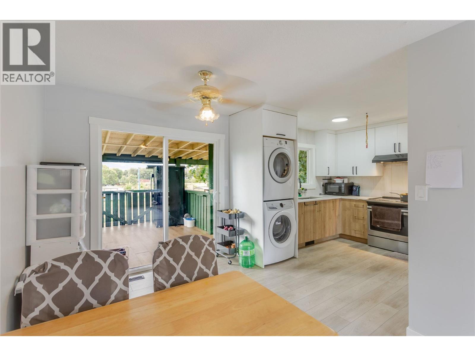 465 - 467 Killarney Road Property Photo 8