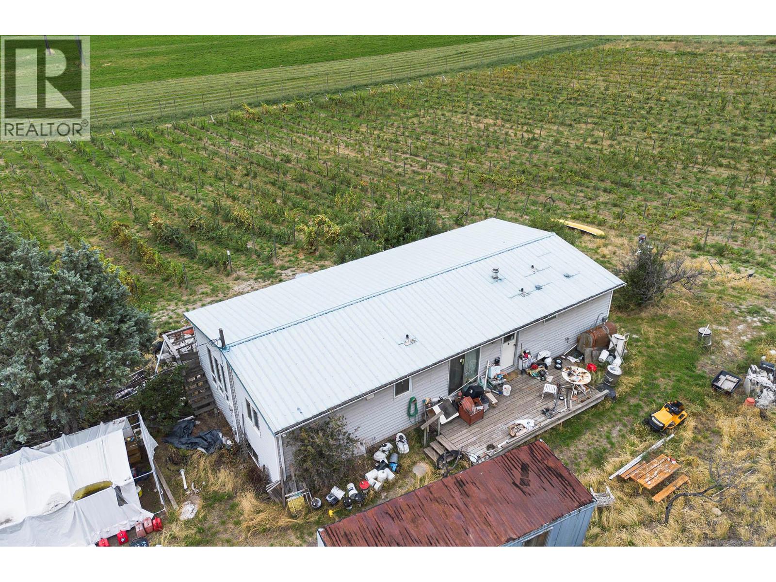 3059 Shuswap E Road Property Photo 14