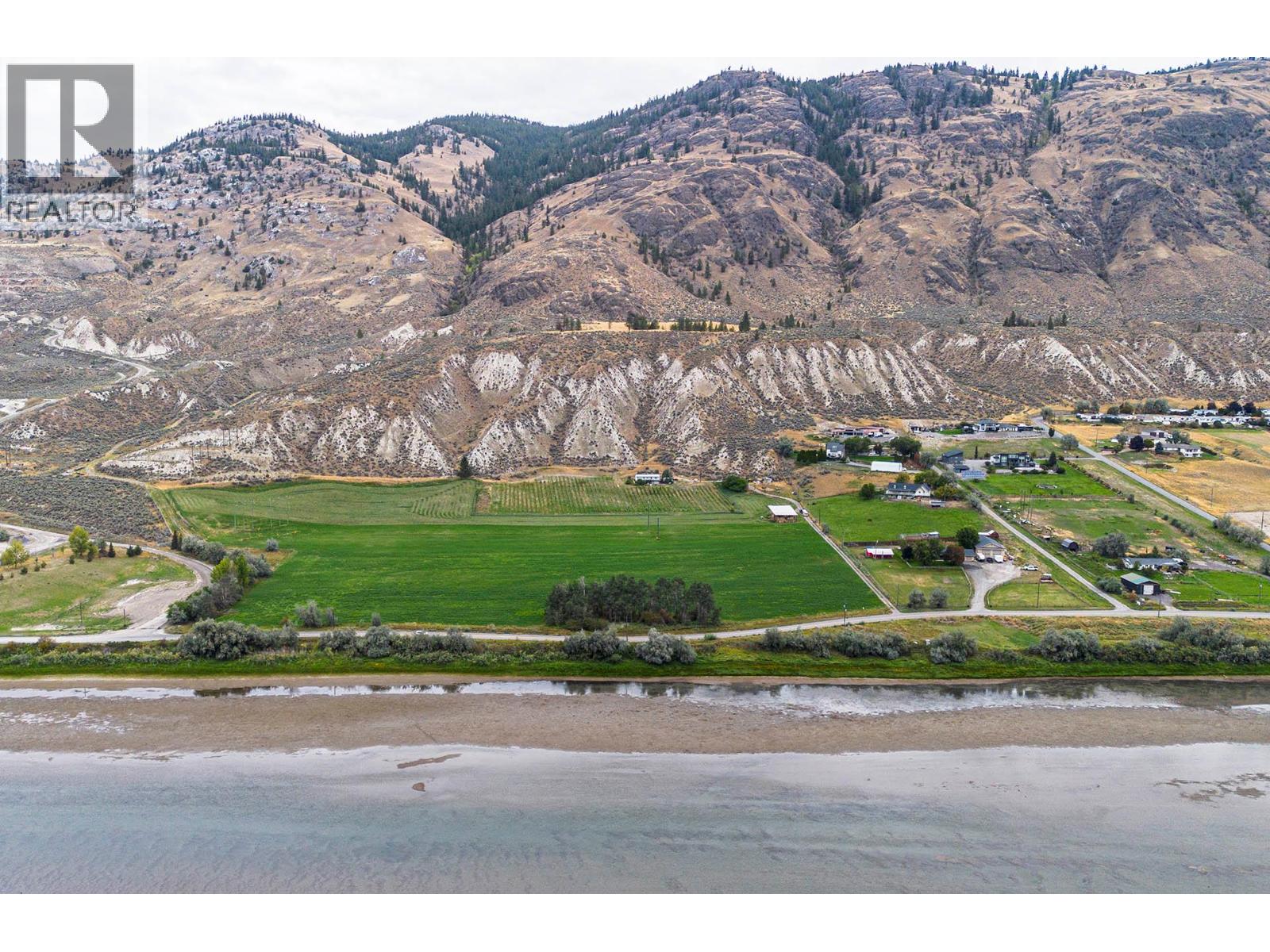 3059 Shuswap E Road Property Photo 19
