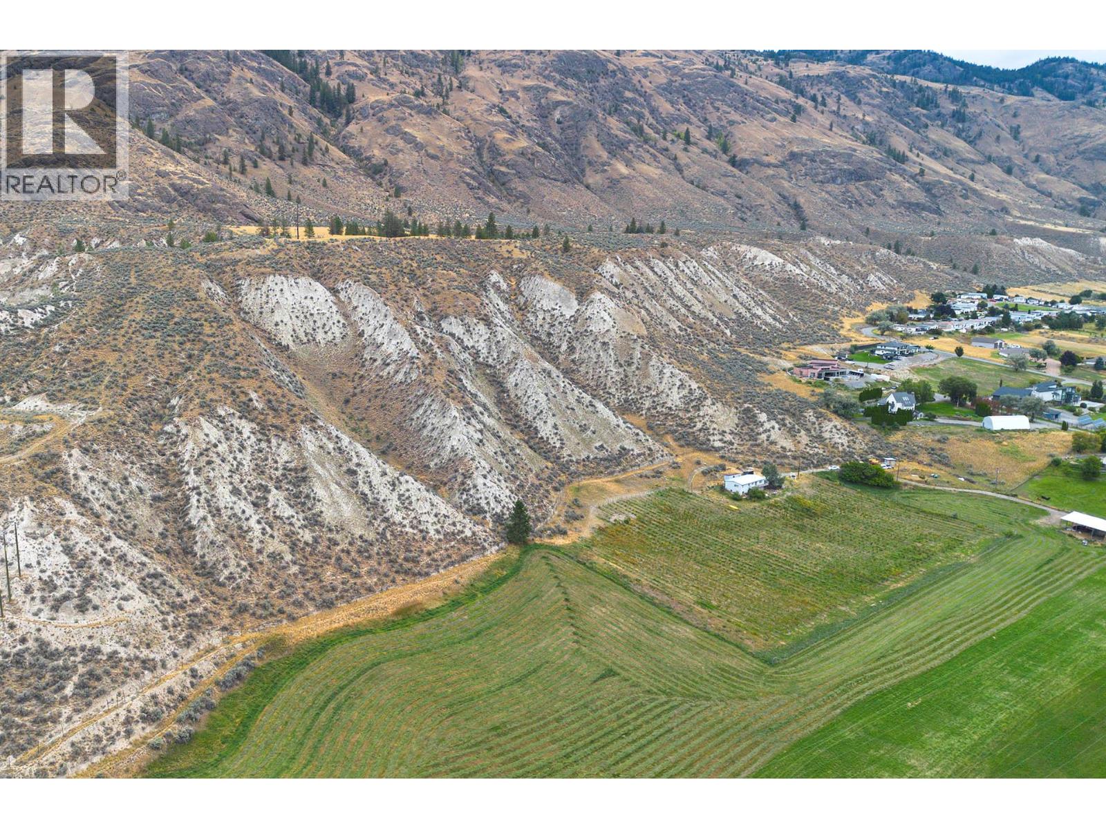3059 Shuswap E Road Property Photo 23