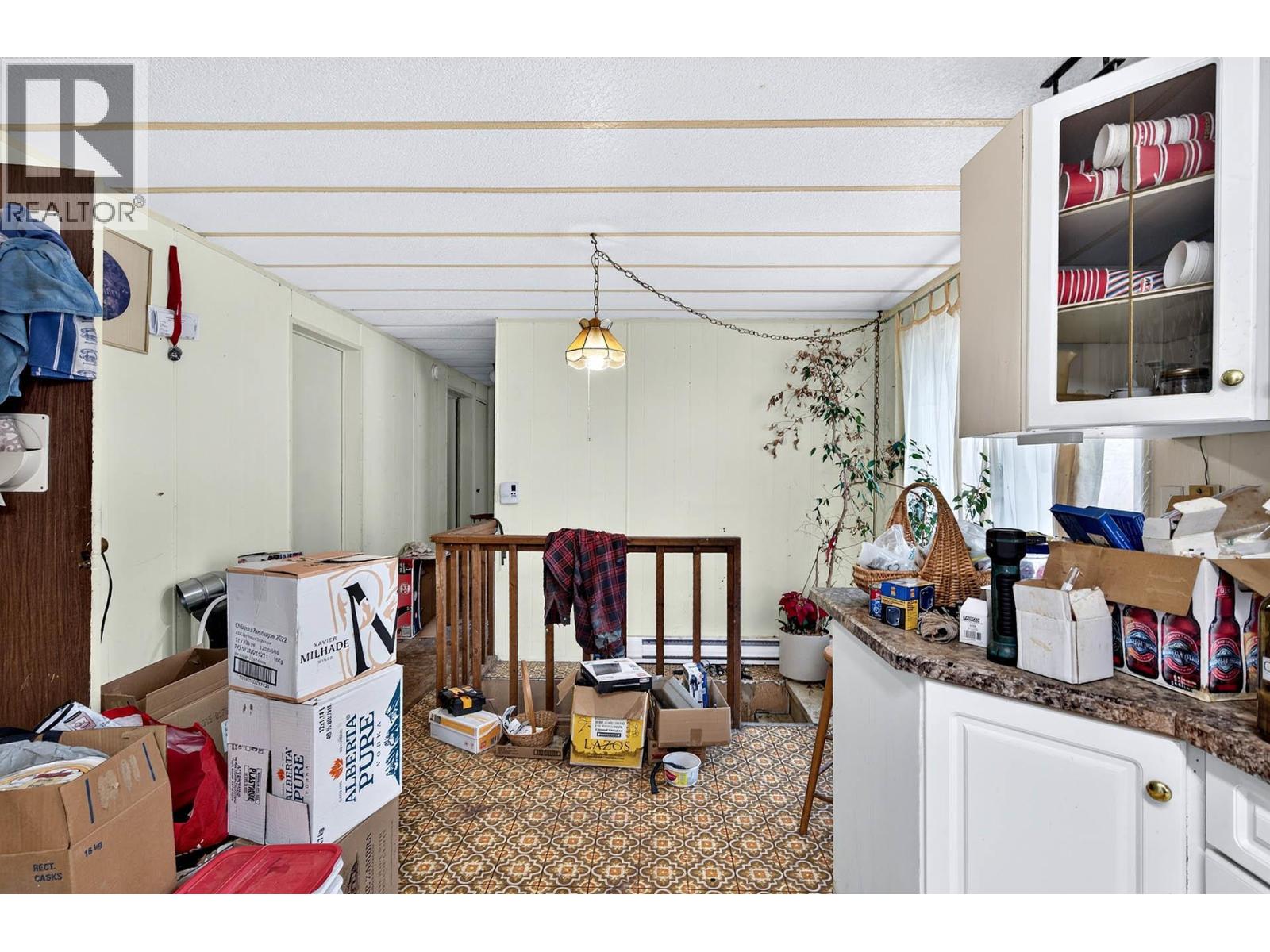3059 Shuswap E Road Property Photo 34