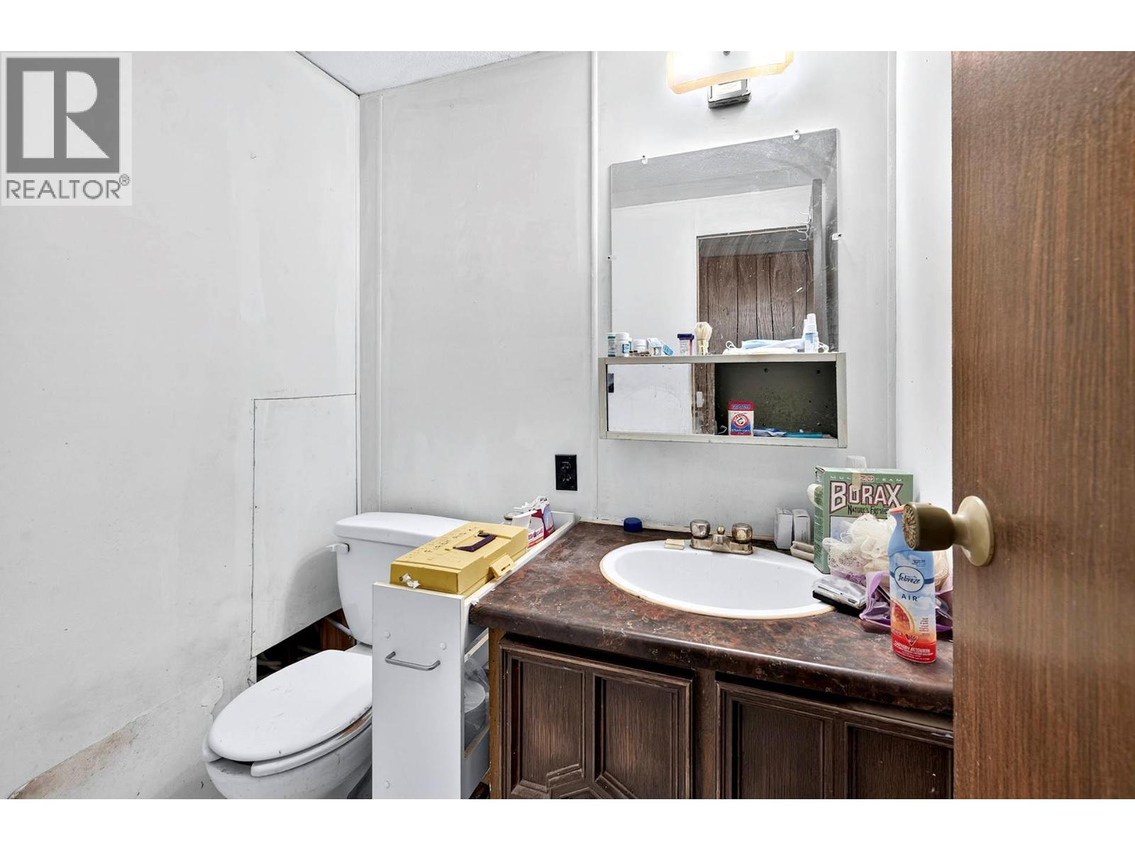 3059 Shuswap E Road Property Photo 39
