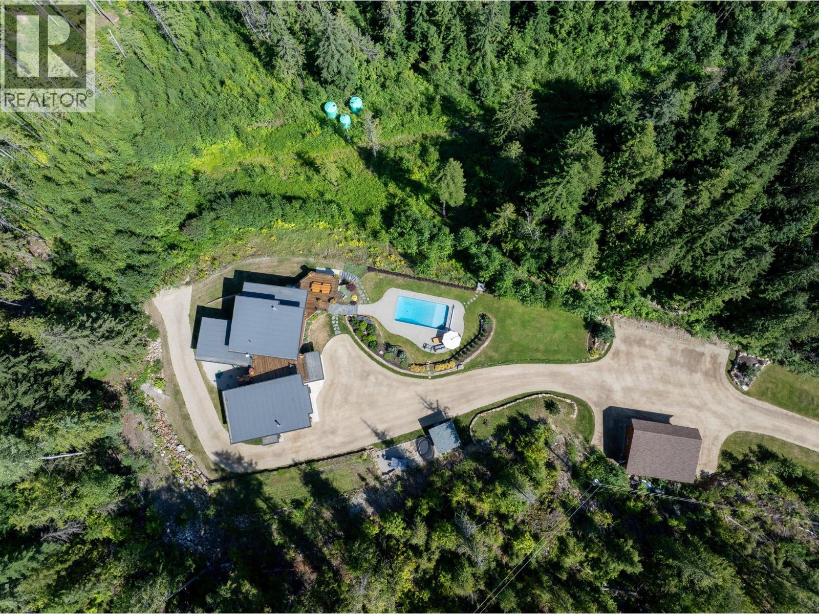 1917 Mt Mcpherson Drive Property Photo 48