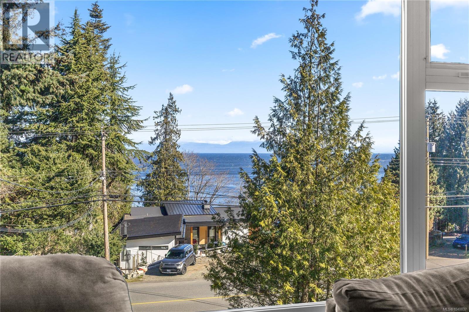 3971 Hammond Bay Rd Property Photo 4
