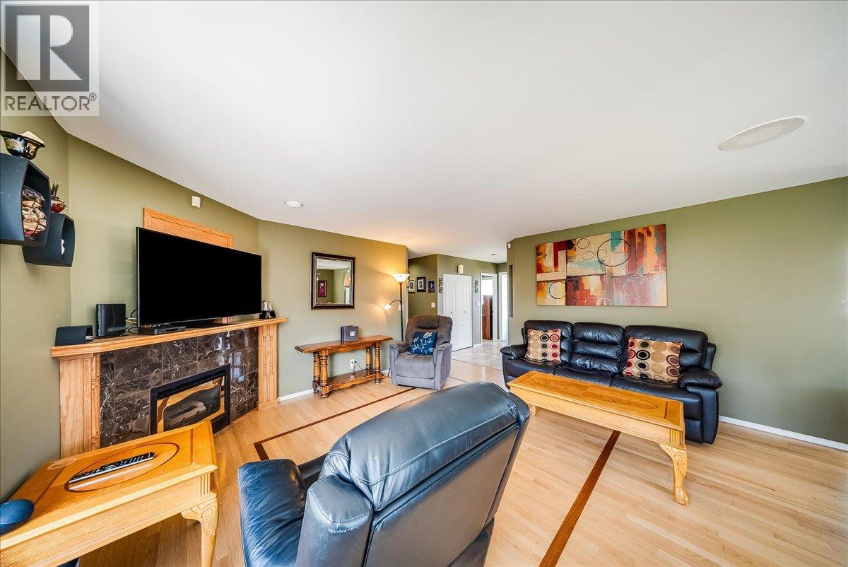 7200 Wright Way Property Photo 11