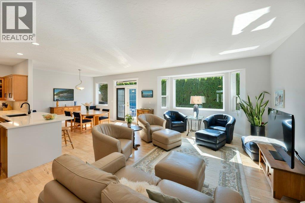 6960 Chardonnay Place Property Photo 8