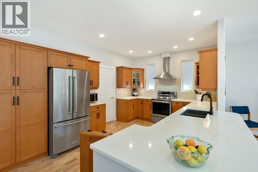 6960 Chardonnay Place Property Photo 18