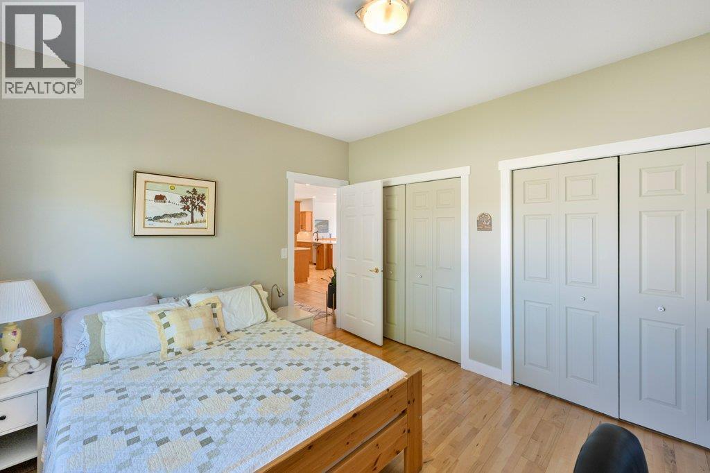 6960 Chardonnay Place Property Photo 38