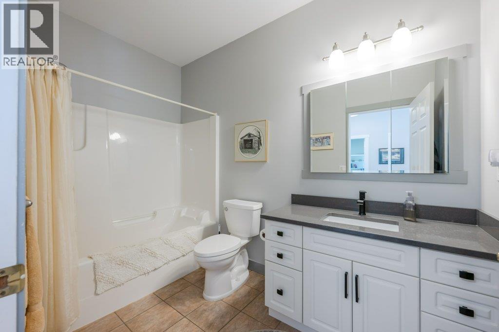 6960 Chardonnay Place Property Photo 39