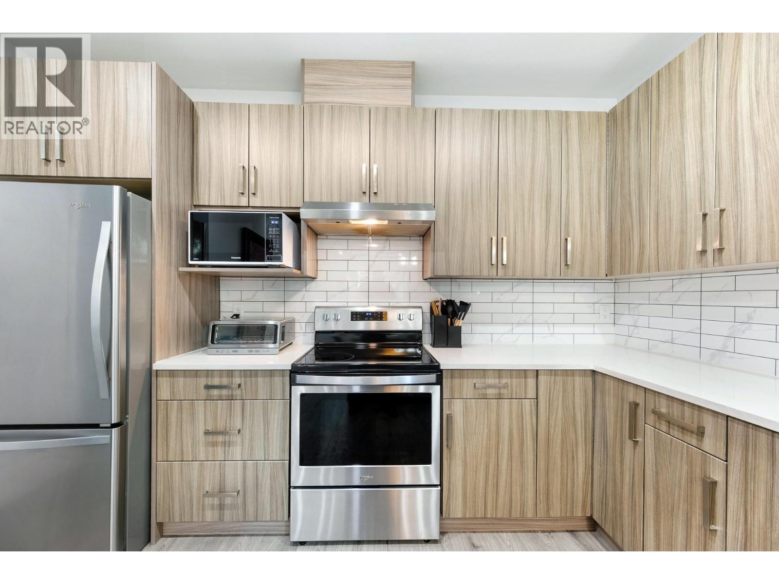825 Cadder Avenue Unit# 4 Property Photo 13