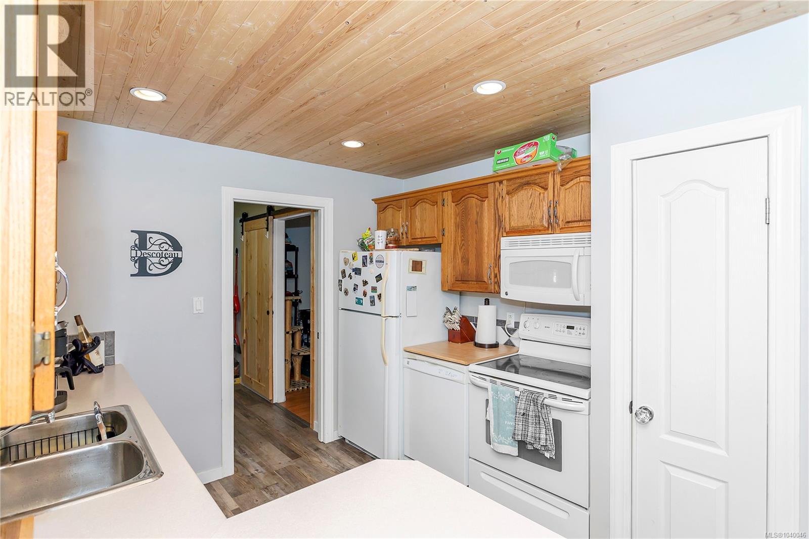 7 4604 Hammond Bay Rd Property Photo 46