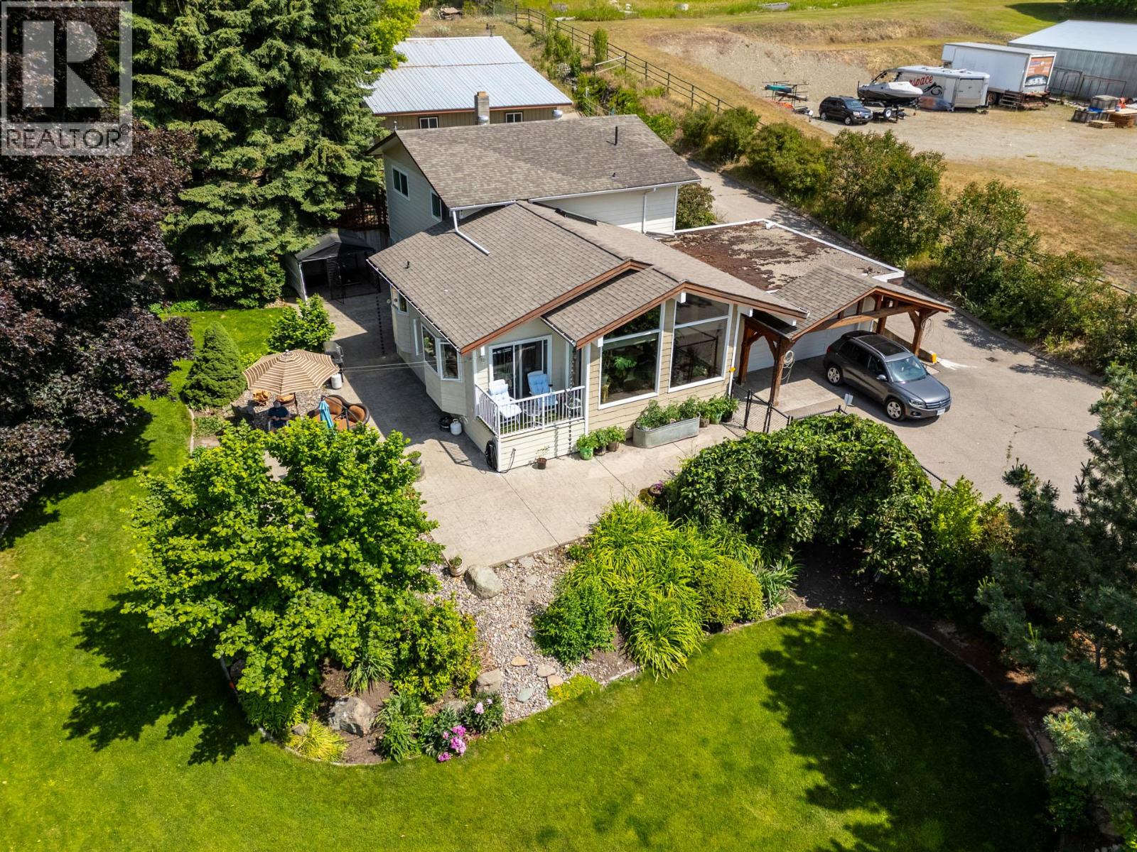 6651 Buchanan Road Property Photo 2