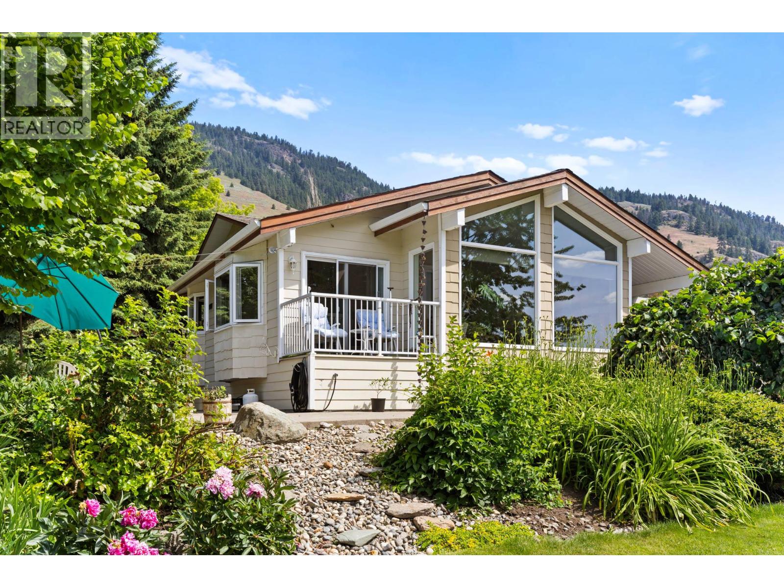 6651 Buchanan Road Property Photo 3