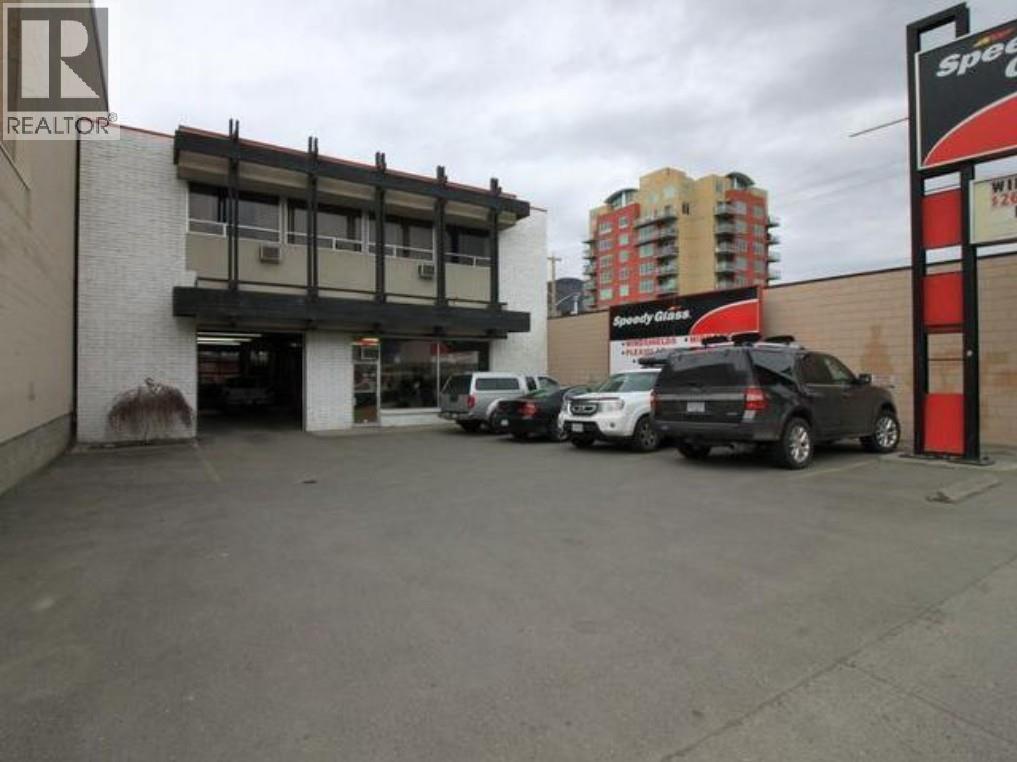 568 Seymour Street 260 6th Avenue Street Photo de la propriété 1