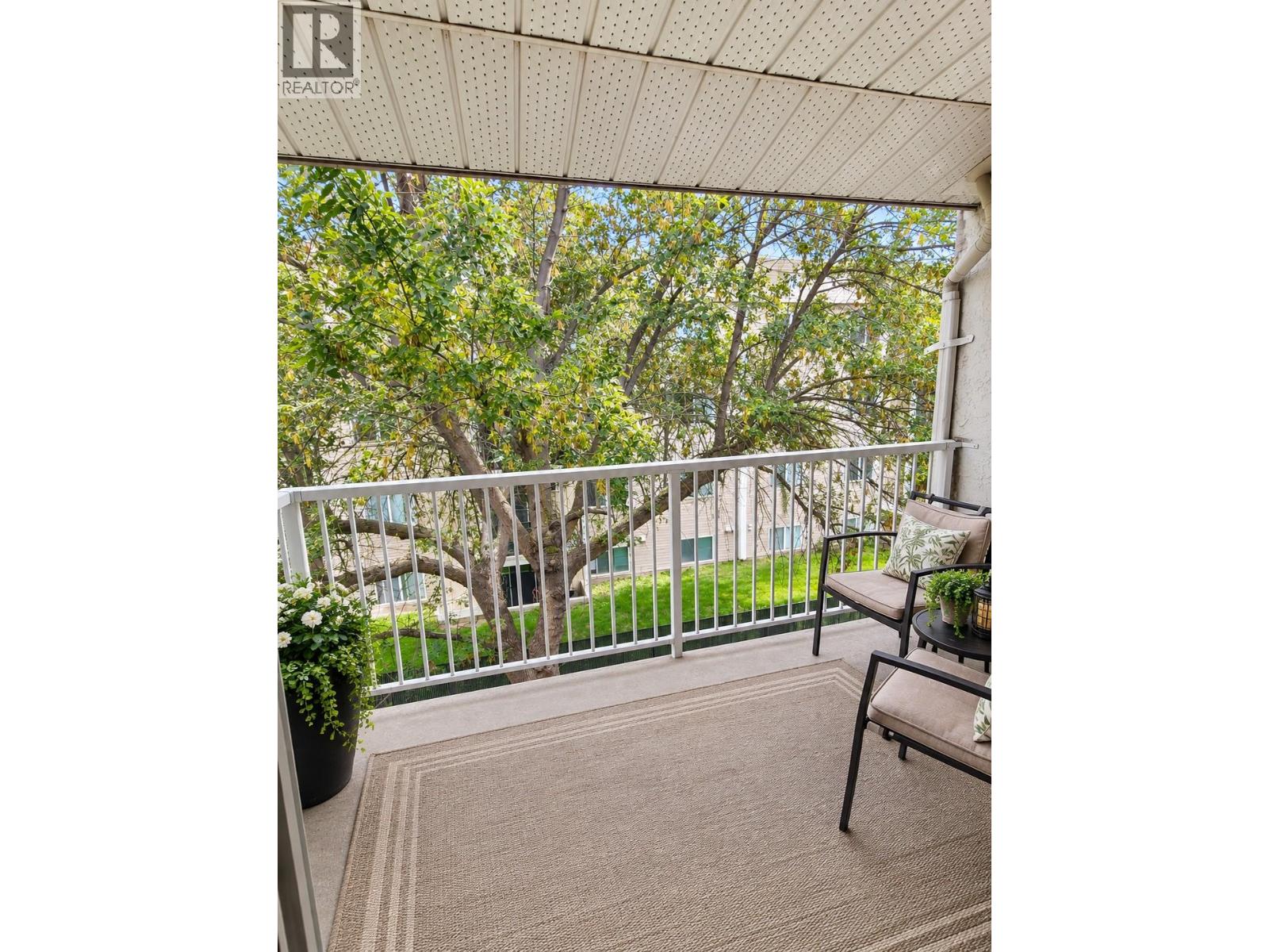 395 Franklyn Road Unit# 314 Property Photo 3