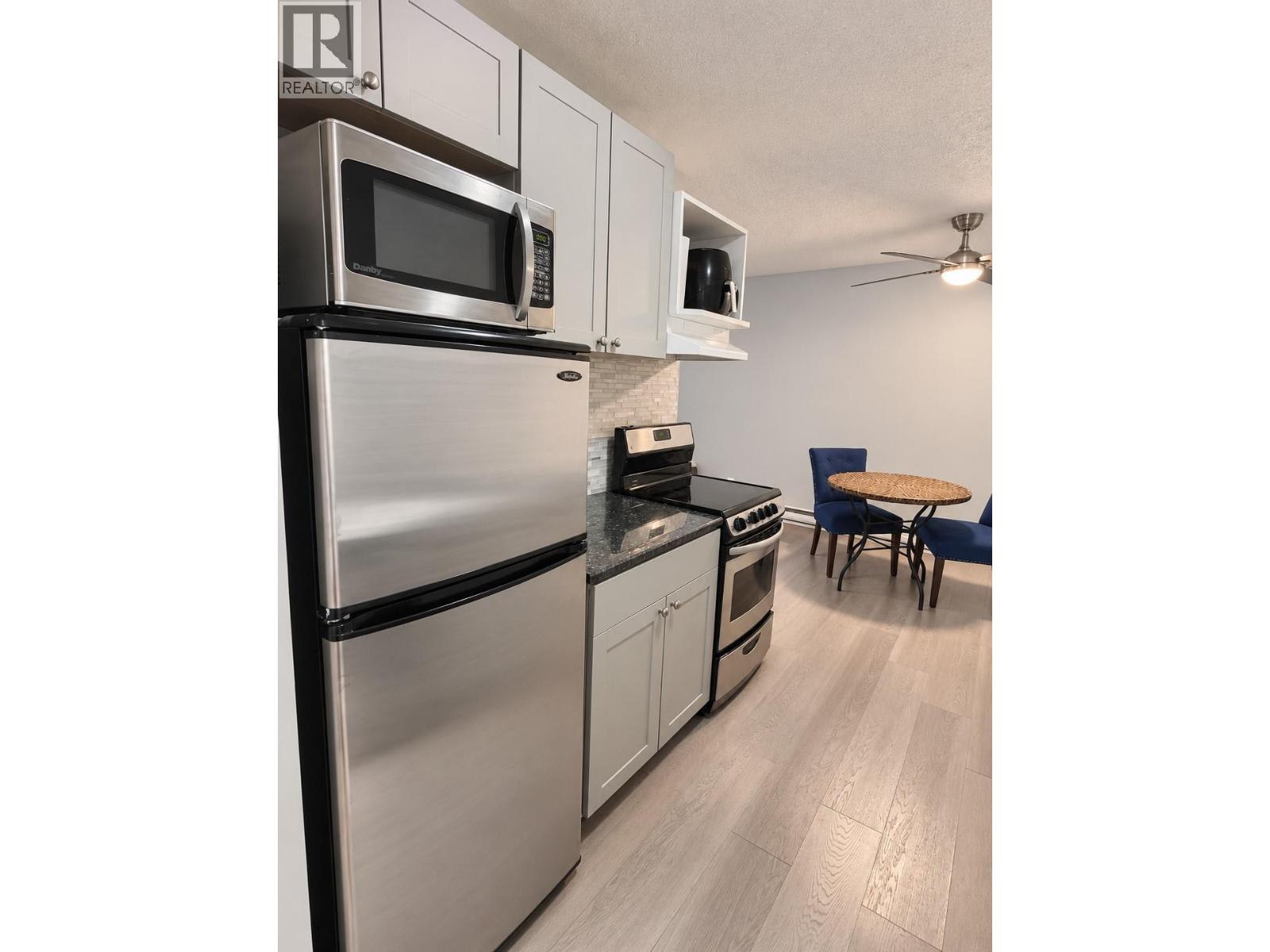 395 Franklyn Road Unit# 314 Property Photo 18