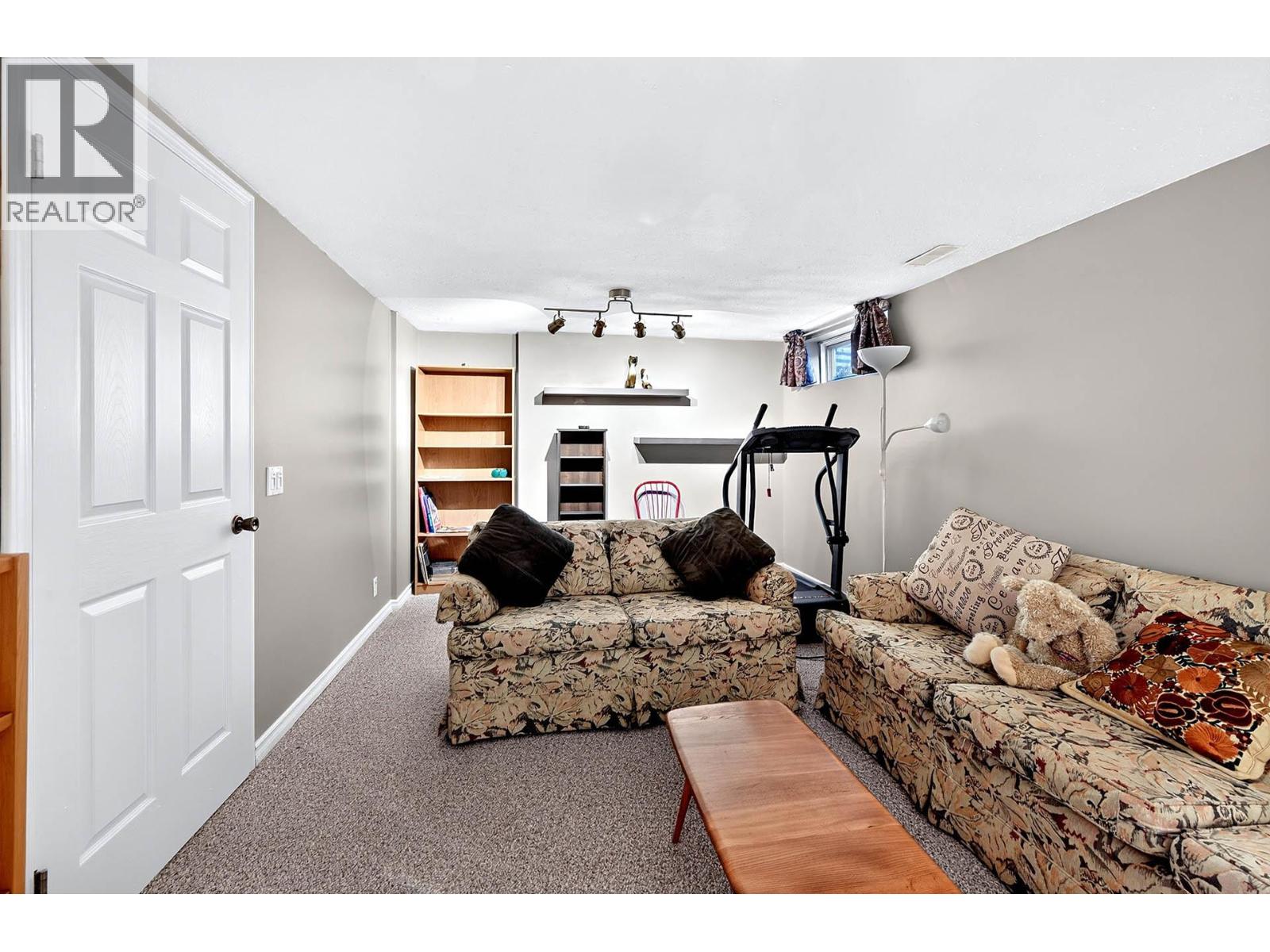1770 Glenwood Drive Unit# 8 Property Photo 37