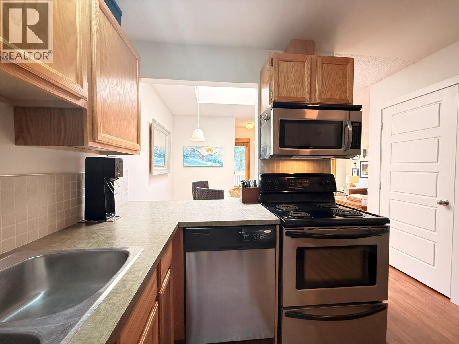 7891 Radium Golf Course Road Unit# 11 Property Photo 16