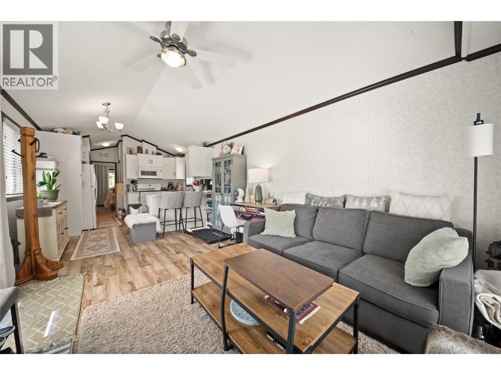 5478 93/95 Highway Unit# 3 Property Photo 11