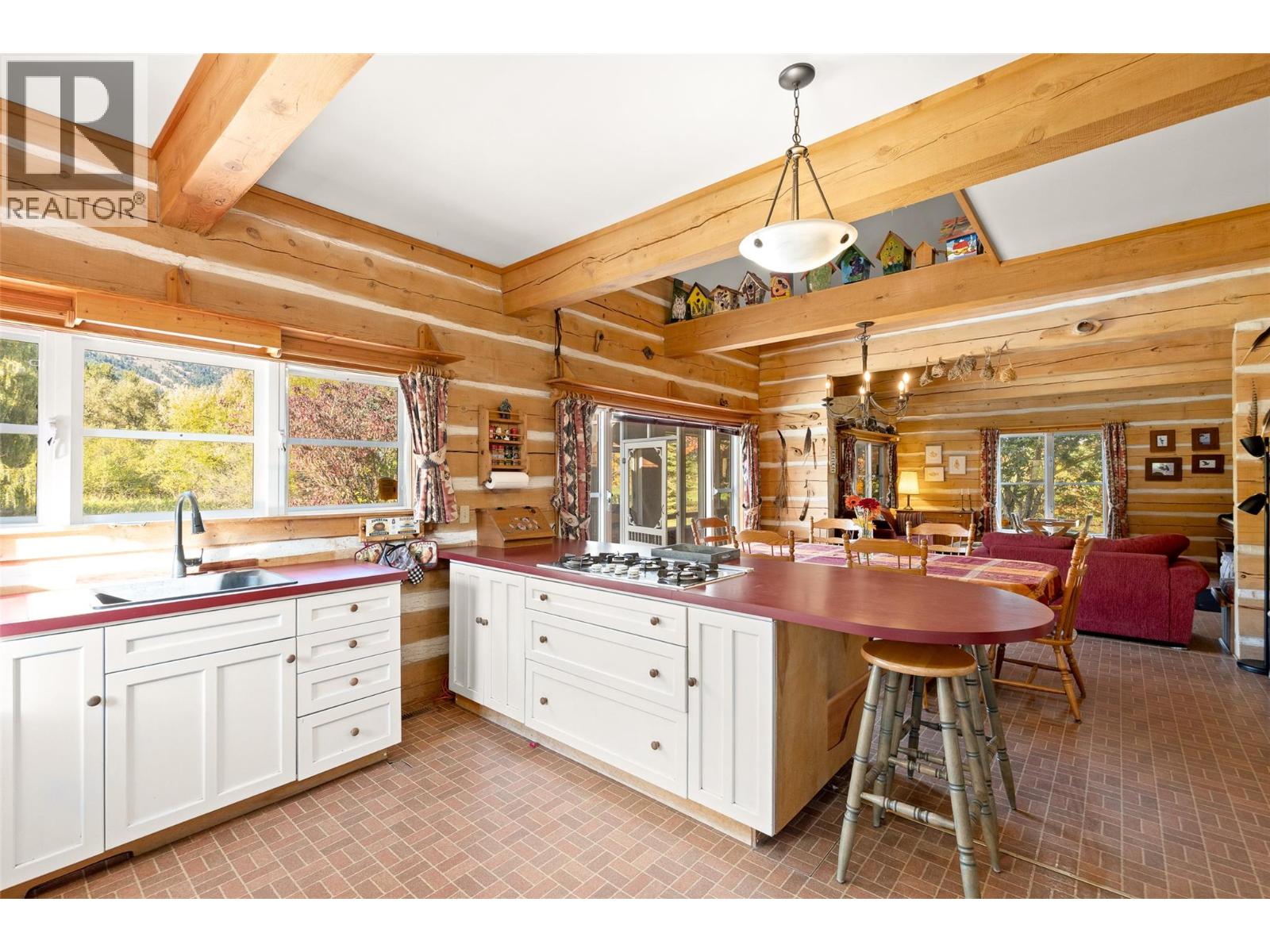 7001 Learmouth Road Property Photo 17