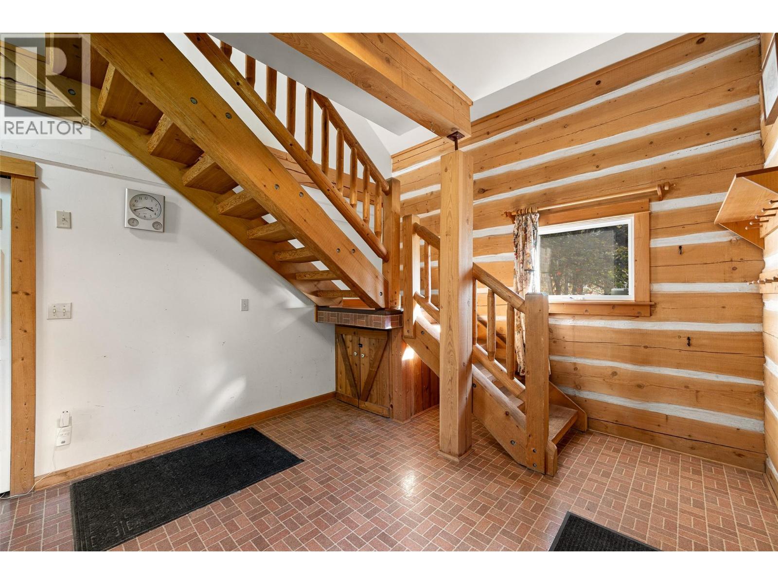7001 Learmouth Road Property Photo 35