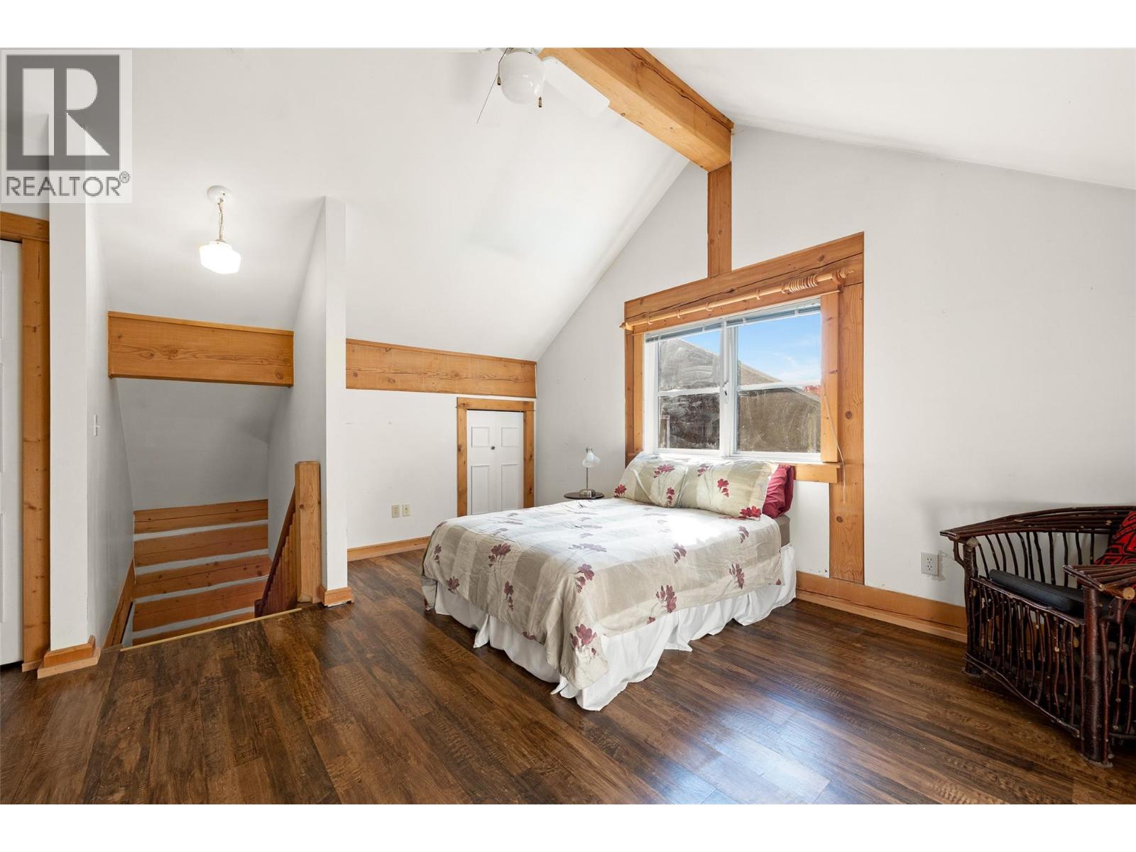 7001 Learmouth Road Property Photo 36