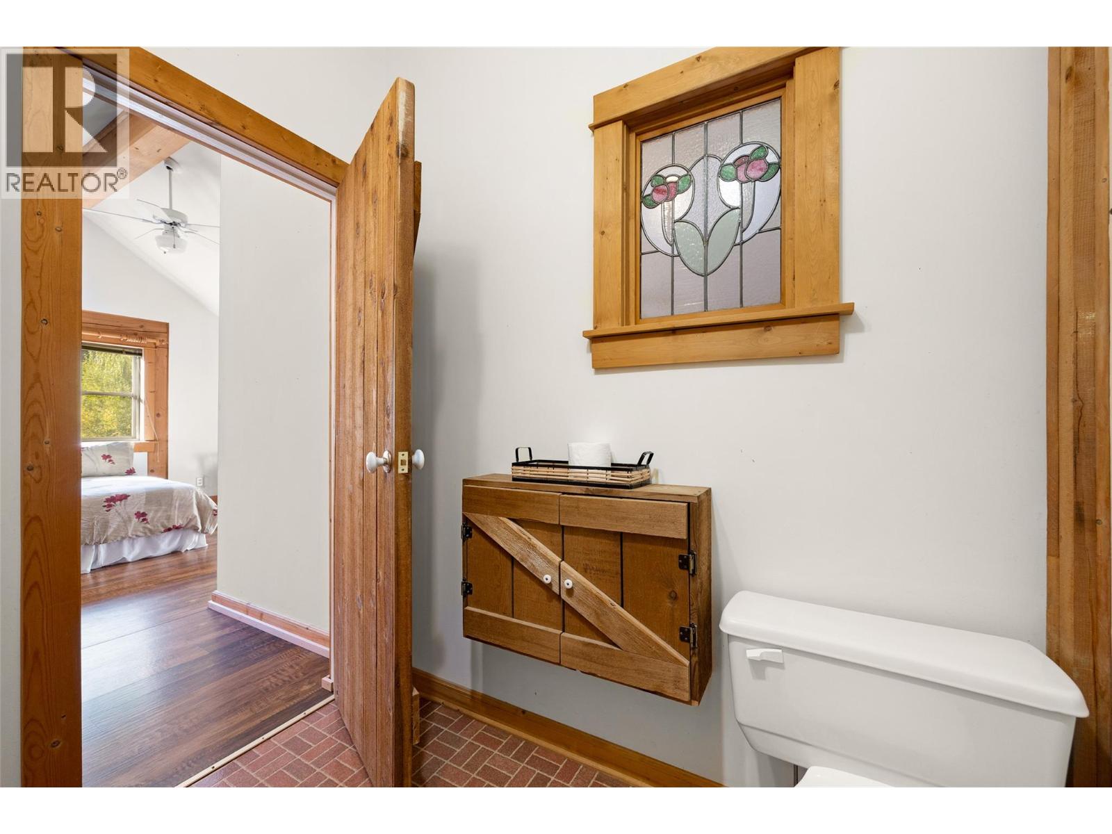 7001 Learmouth Road Property Photo 39