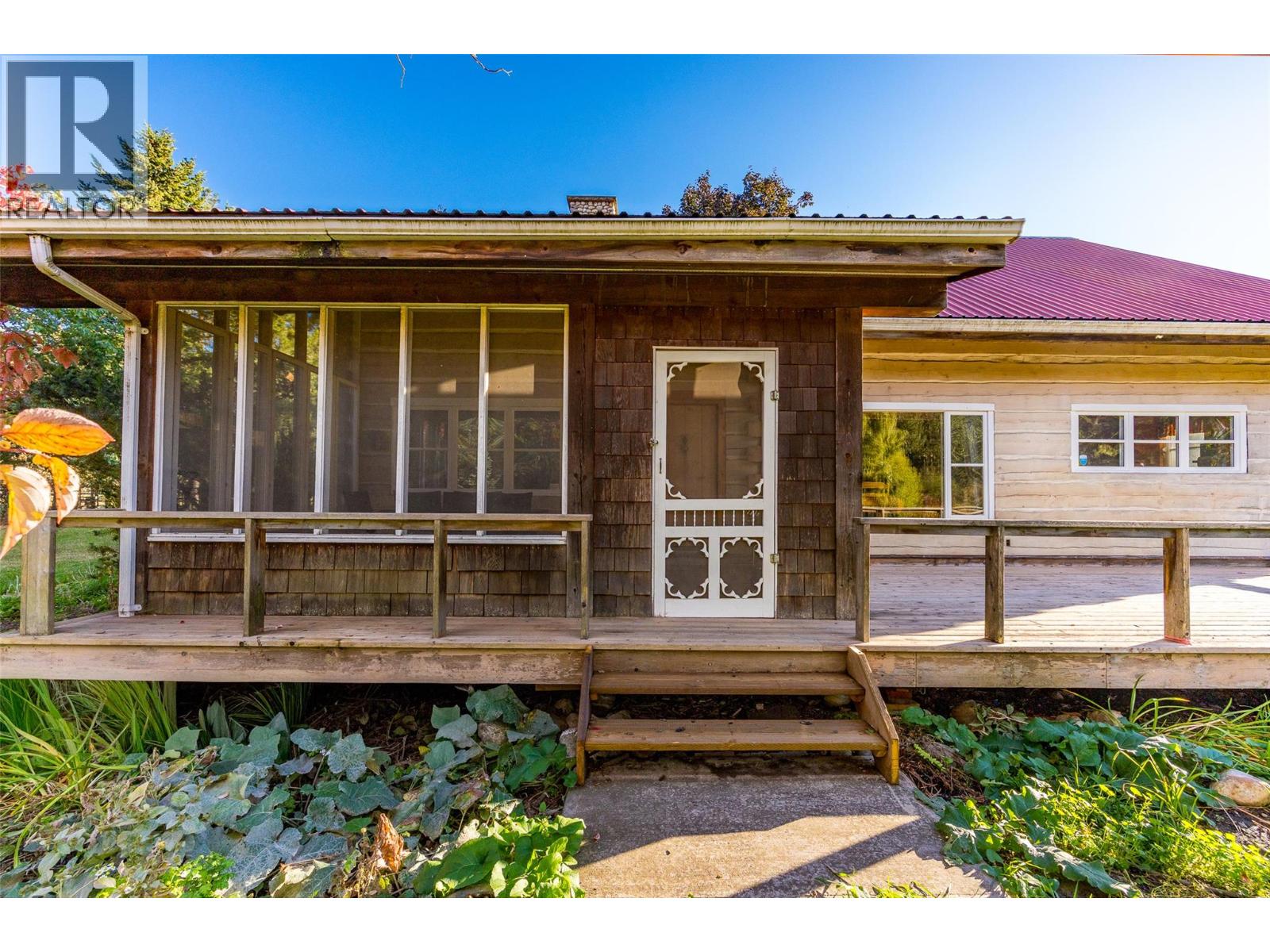 7001 Learmouth Road Property Photo 45