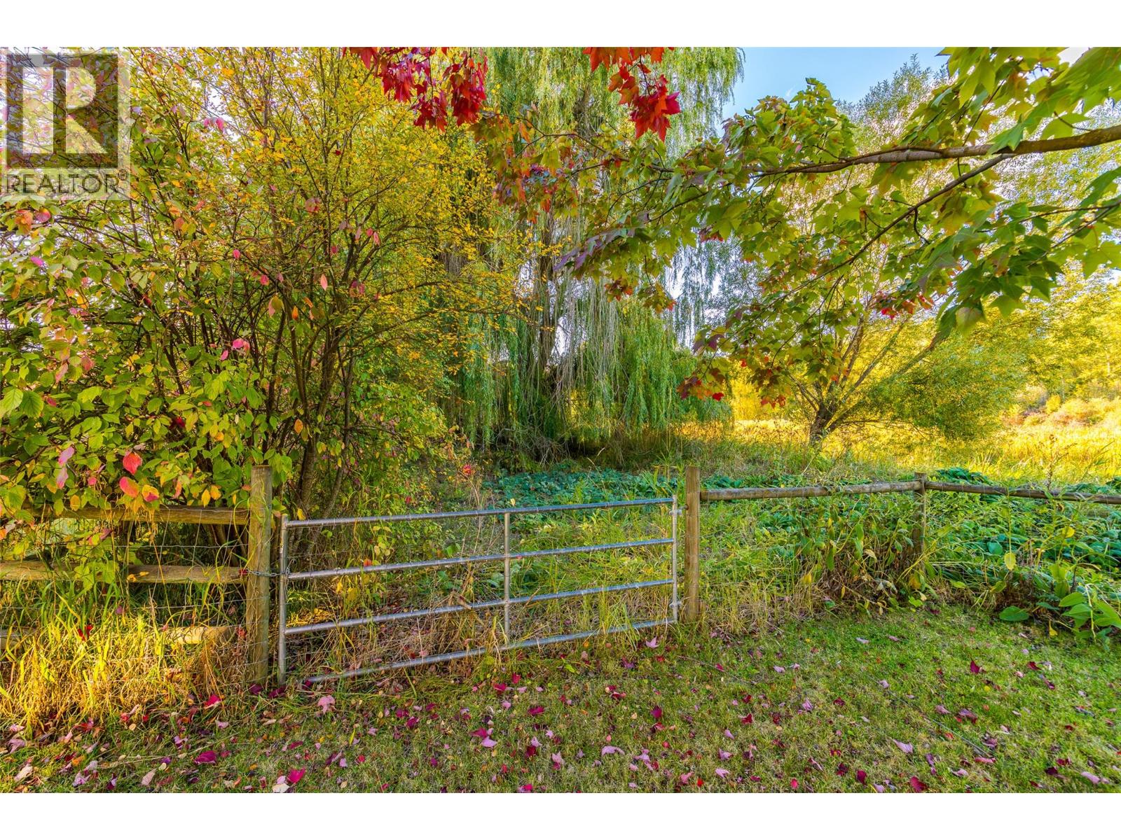 7001 Learmouth Road Property Photo 62