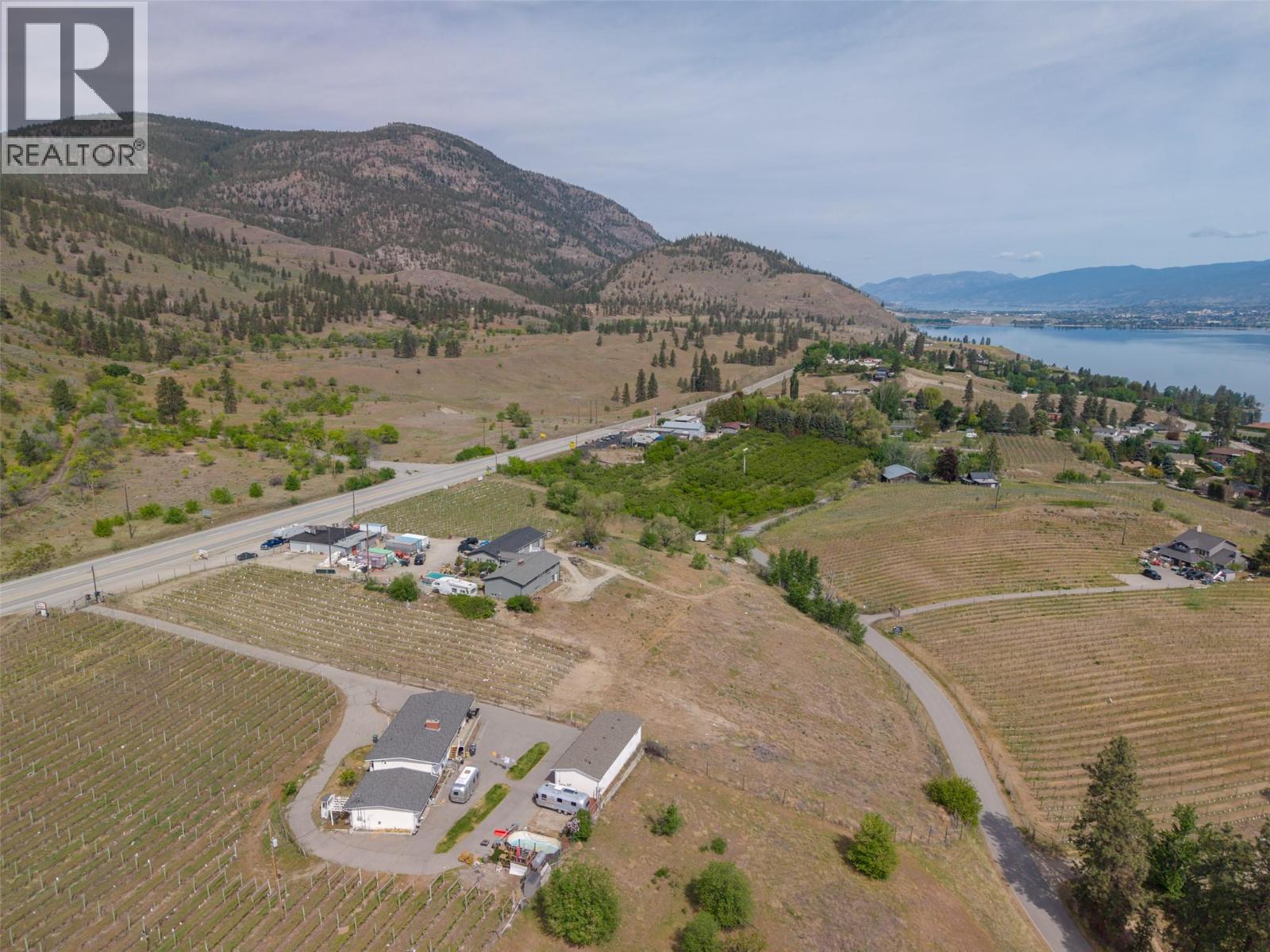 306 Hwy 97 Property Photo 2