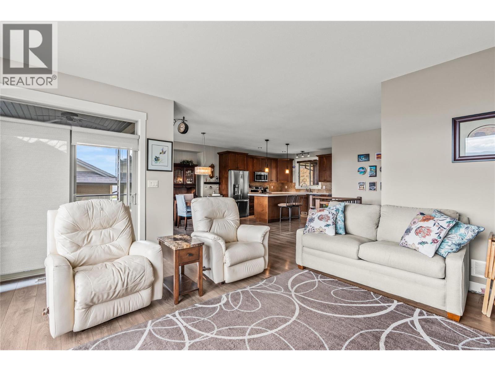 121 Blackcomb Court Property Photo 15
