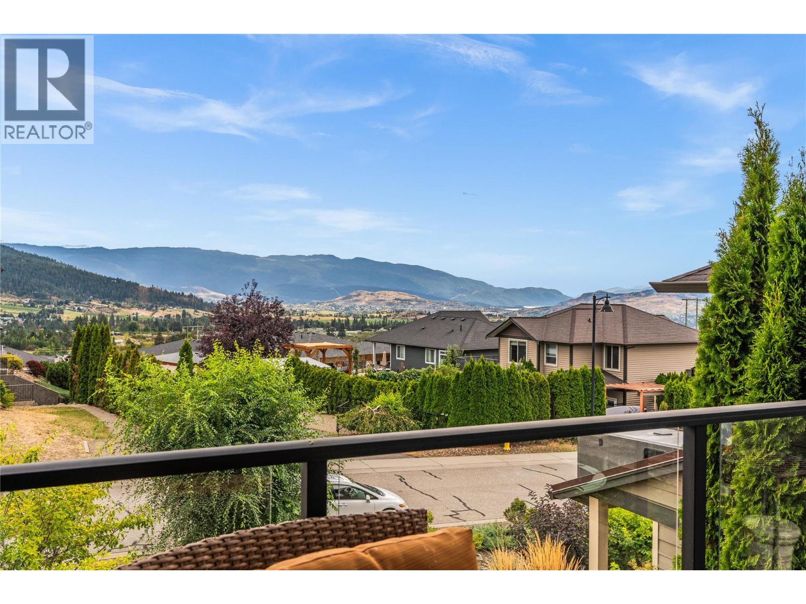 121 Blackcomb Court Property Photo 18