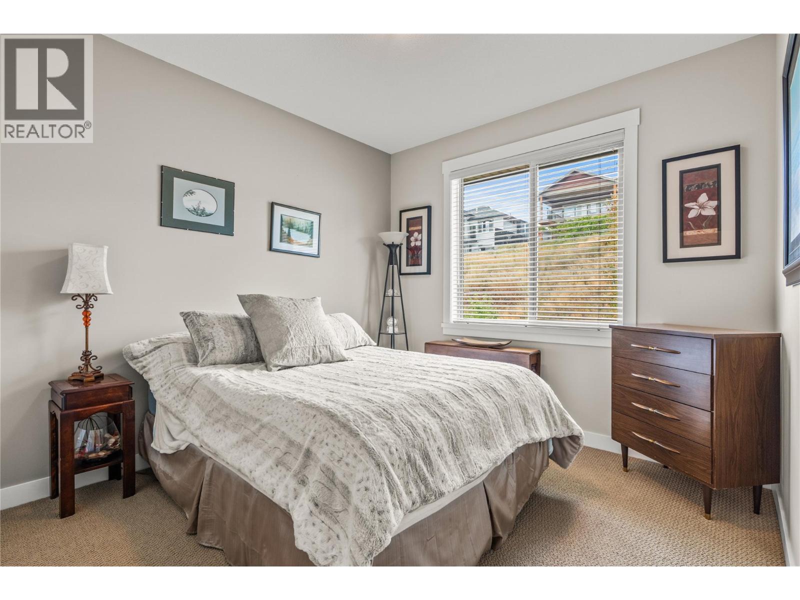 121 Blackcomb Court Property Photo 23