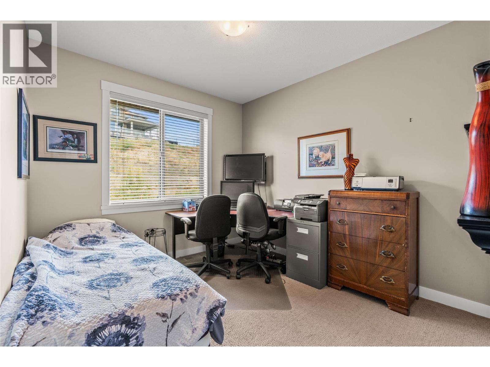 121 Blackcomb Court Property Photo 25