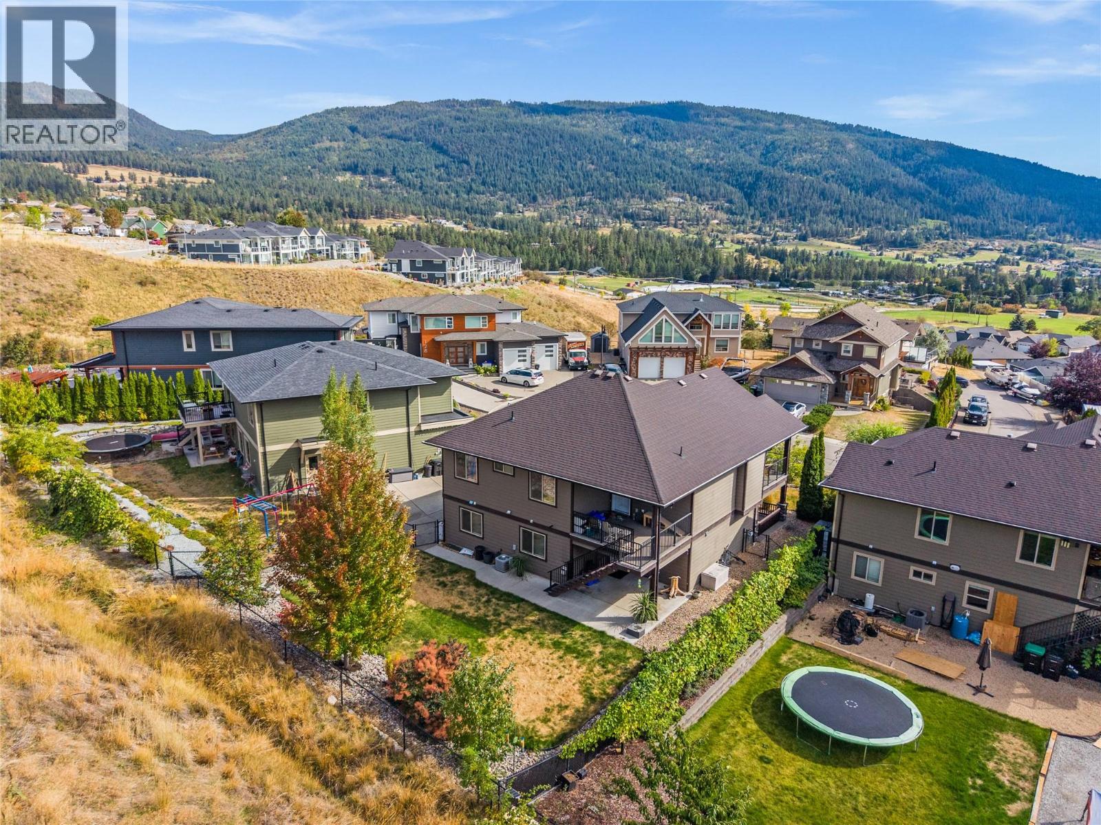 121 Blackcomb Court Property Photo 49