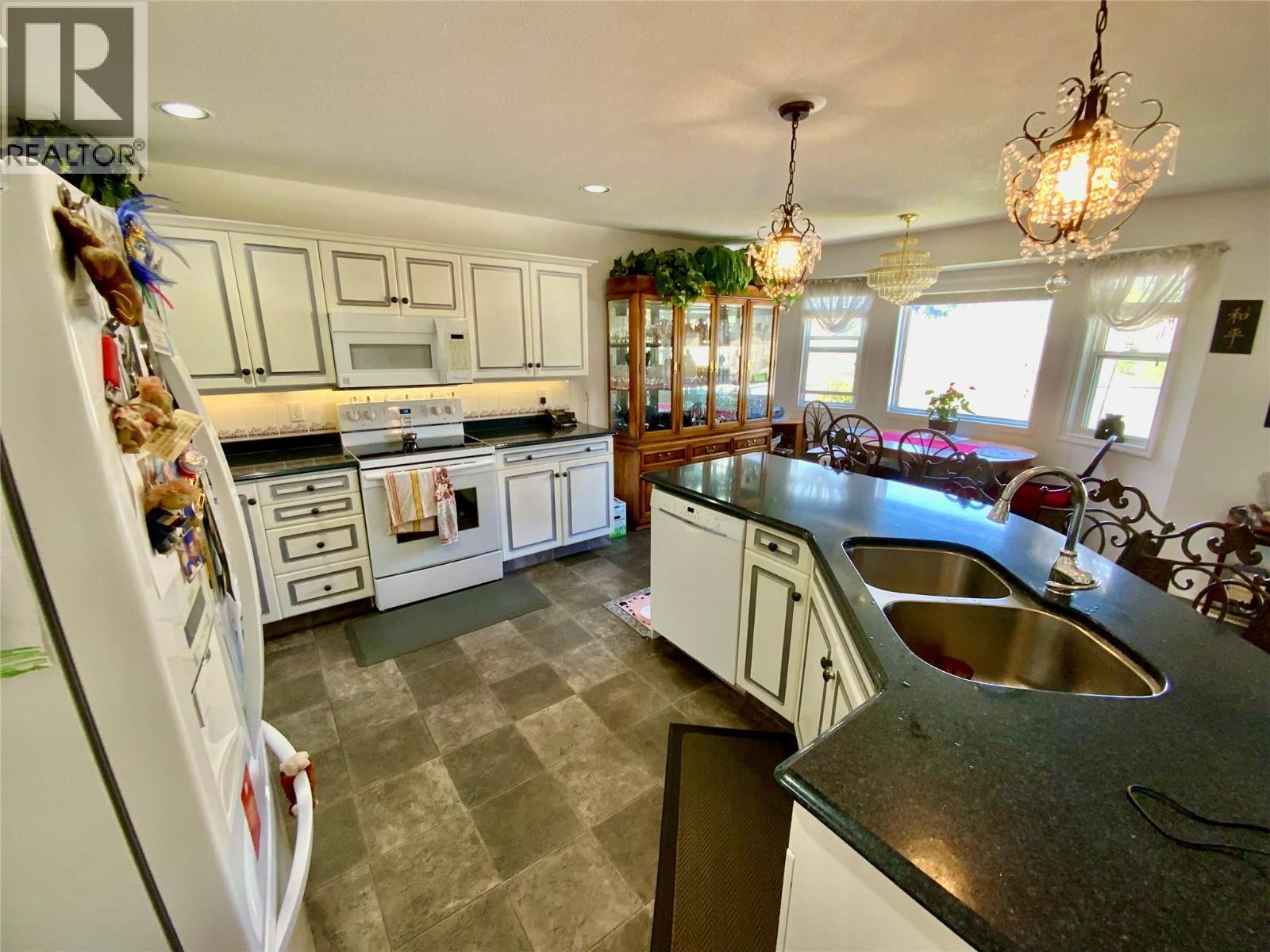 437 Ridge Road Property Photo 12