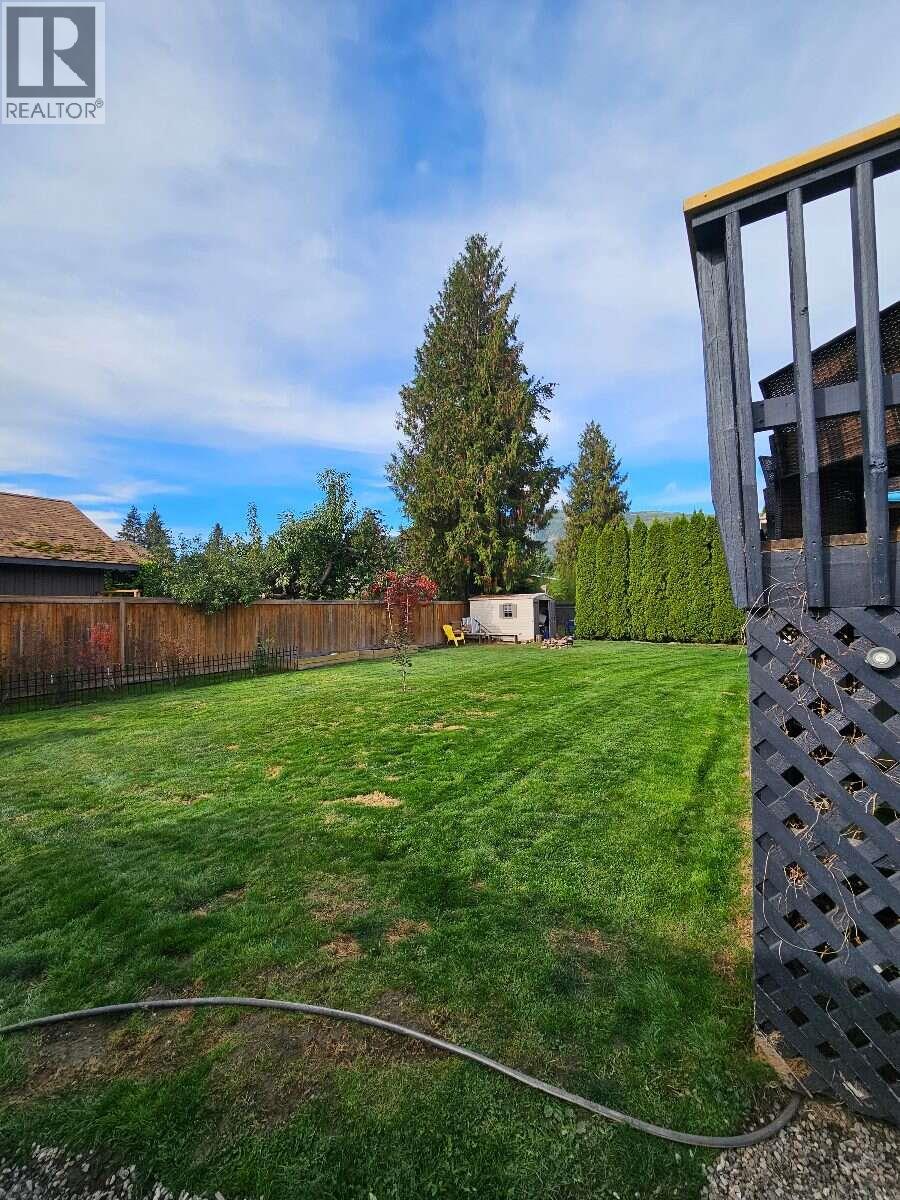 606 Gillis Avenue Property Photo 7