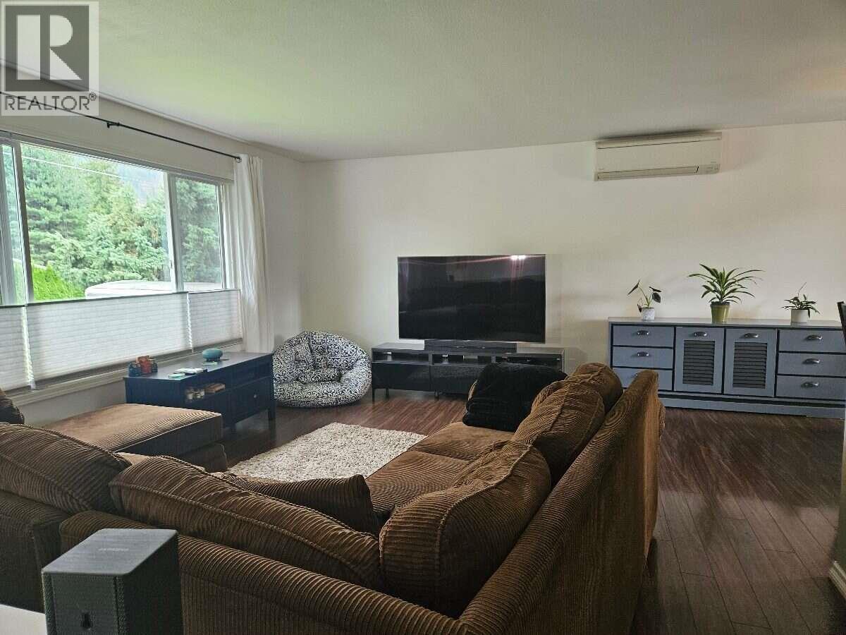 606 Gillis Avenue Property Photo 14