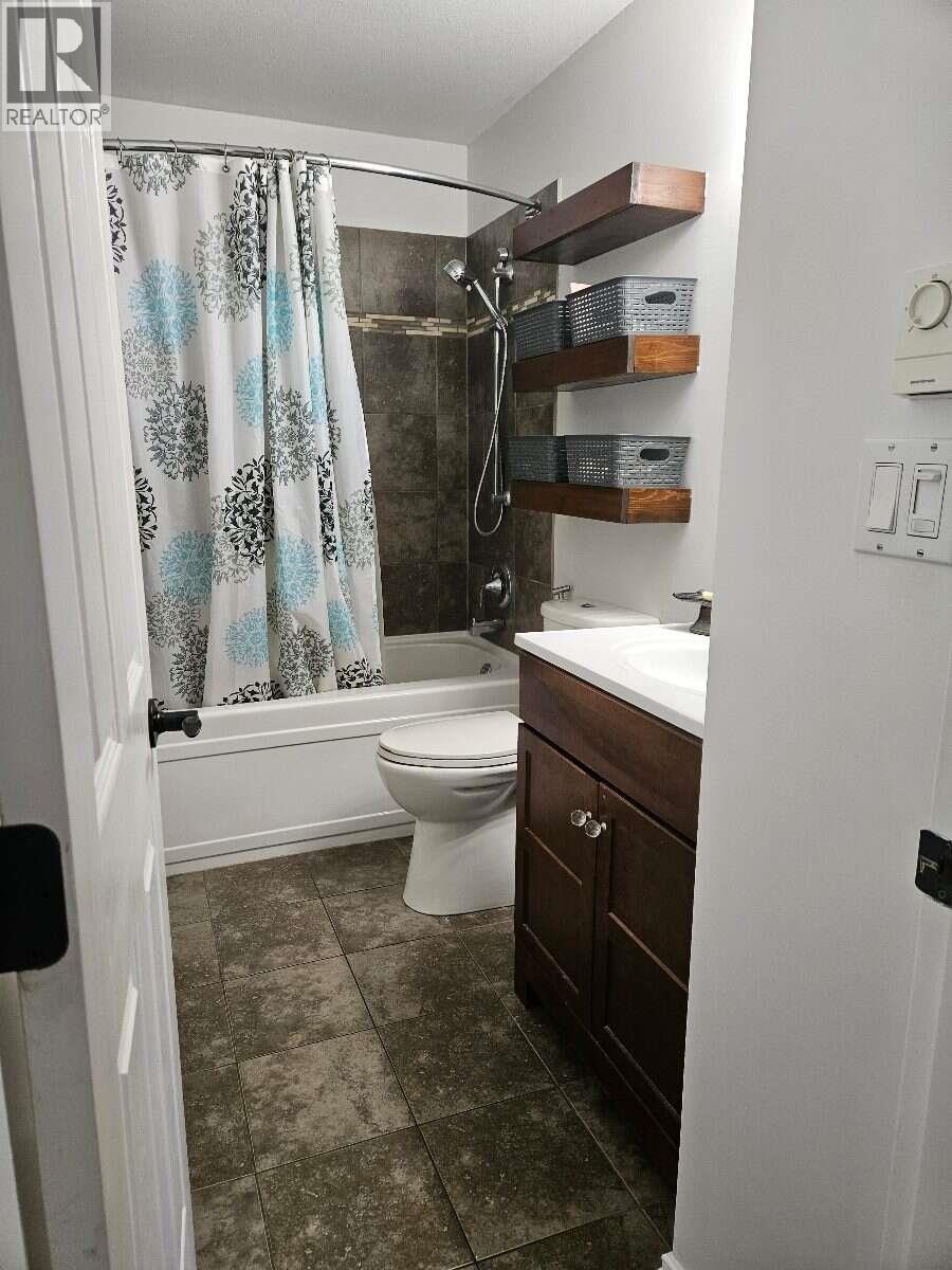 606 Gillis Avenue Property Photo 25