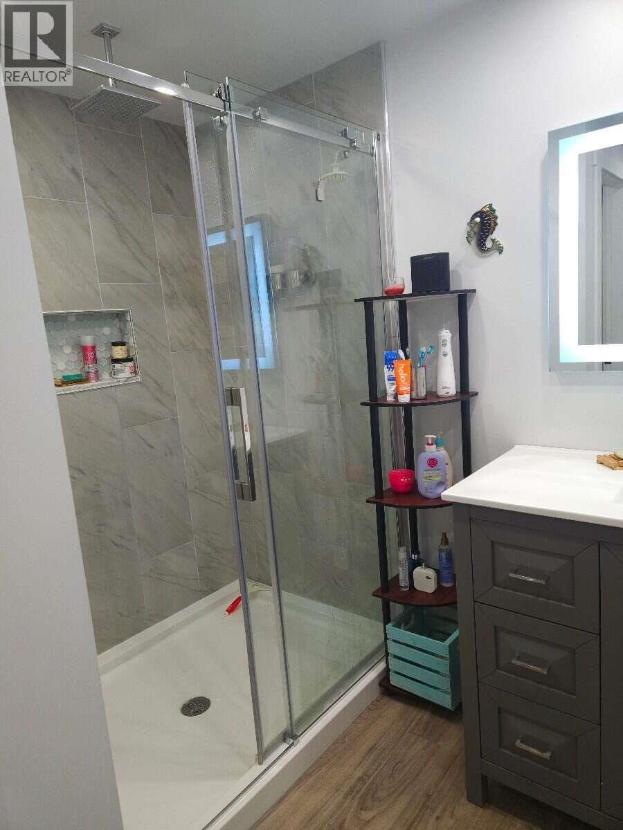 606 Gillis Avenue Property Photo 35