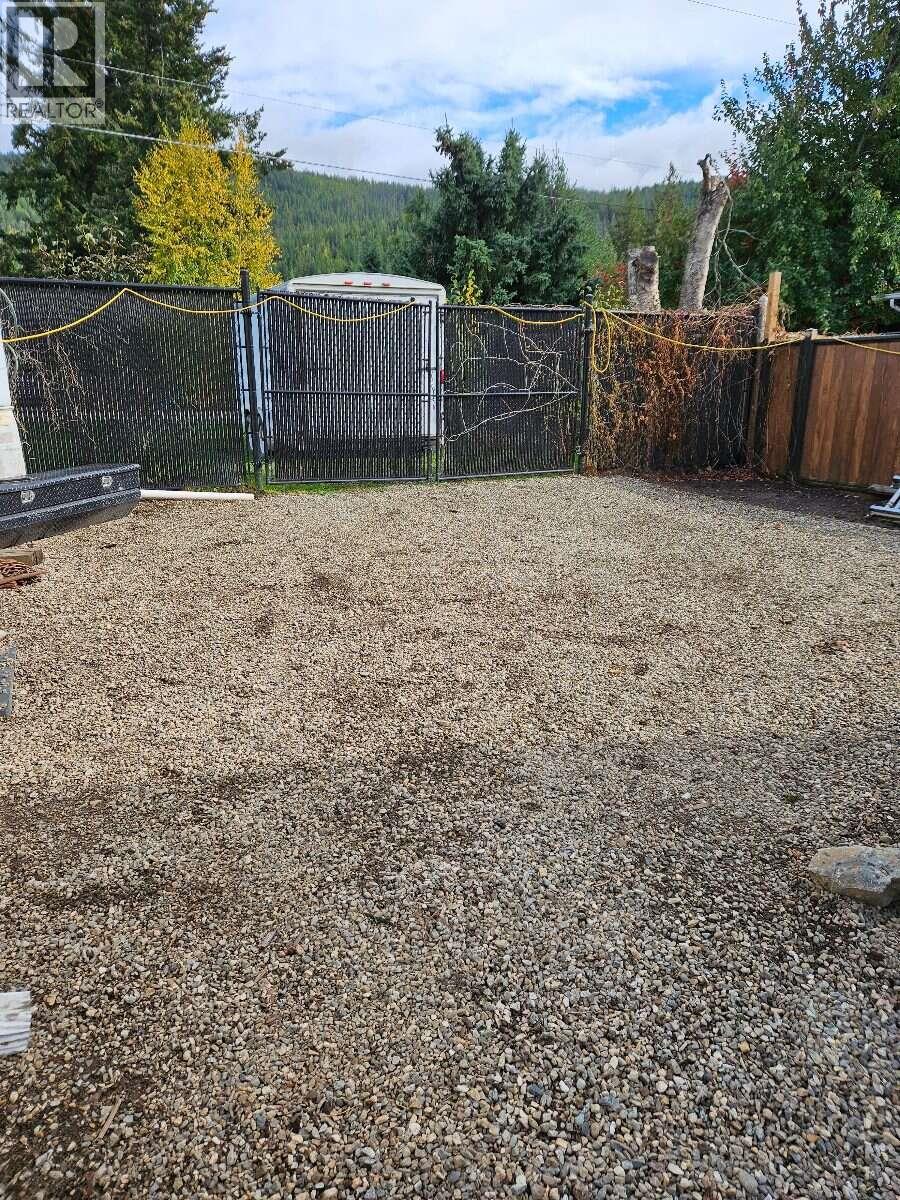 606 Gillis Avenue Property Photo 40