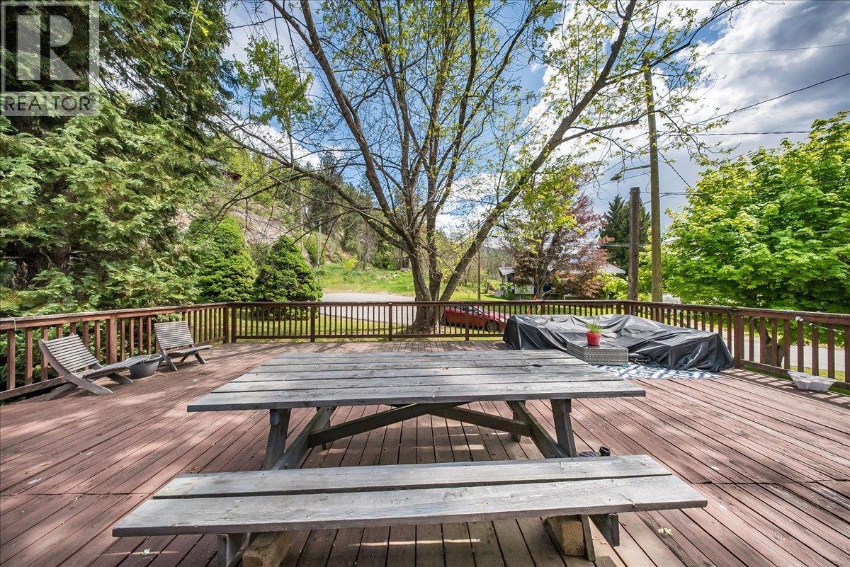 1106 Clarke Road Property Photo 58